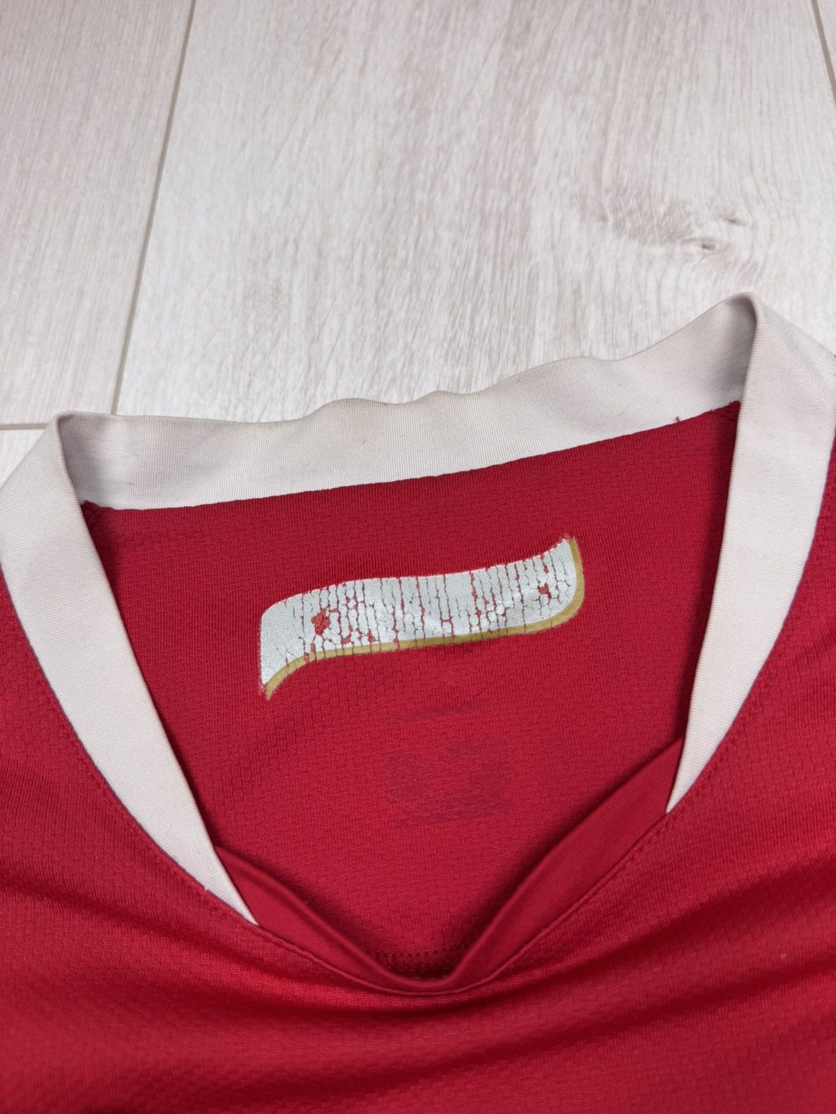 Nike × Vintage Vintage Nike Arsenal soccer jersey size L Size US L / EU 52-54 / 3 - 7 Thumbnail