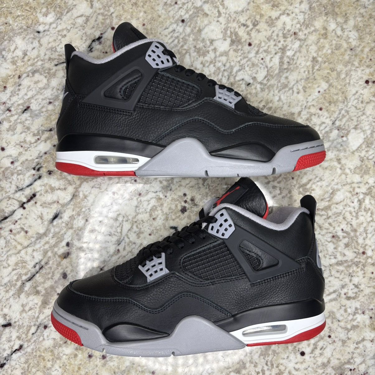 Jordan Brand Size 9 - Jordan 4 Retro Bred Reimagined WORN LIGHTLY W/BOX Size US 9 / EU 42 - 2 Thumbnail