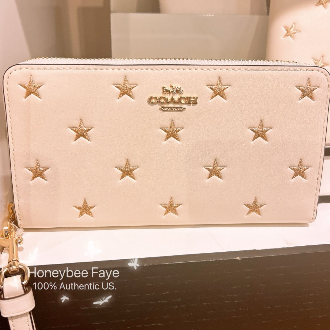 Coach Long Zip Around Wallet With Star Print CW479 Size ONE SIZE - 1 Thumbnail