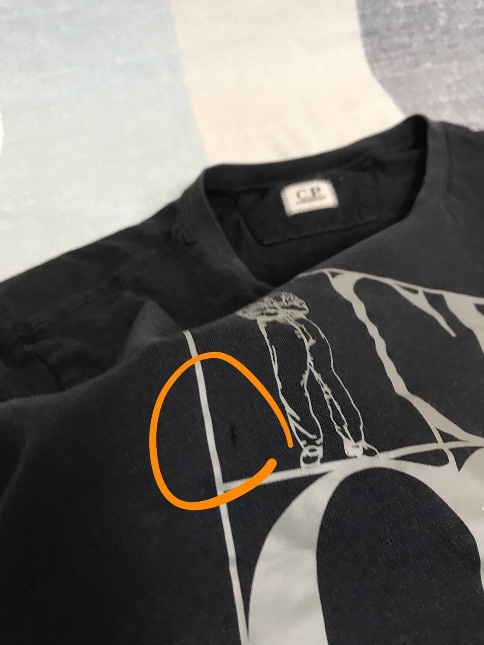 C.P. Company 🔥 C.P. Company Big Logo Distressed T Shirt Vintage Y2K Size US XL / EU 56 / 4 - 10 Thumbnail