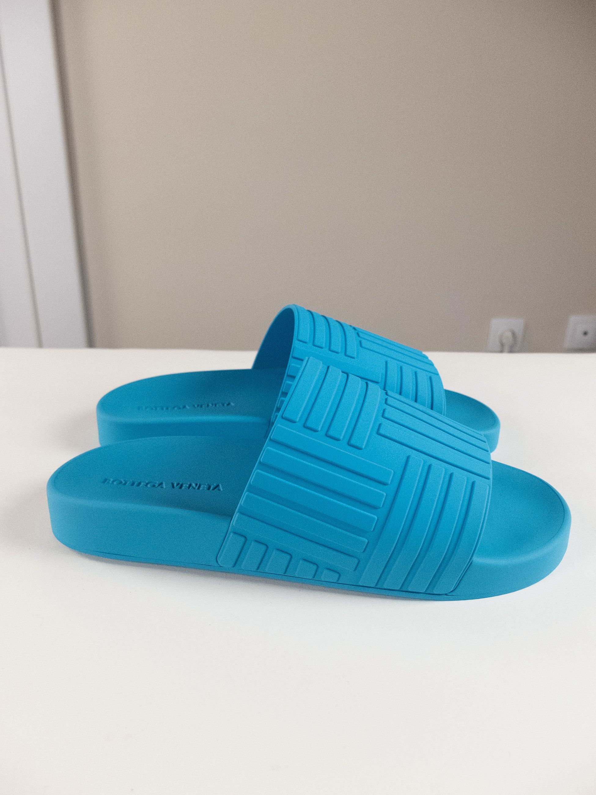 Bottega Veneta BOTTEGA VENETA Slides Amalfi blue rubber slide sandals 9 42 Size US 9 / EU 42 - 3 Thumbnail