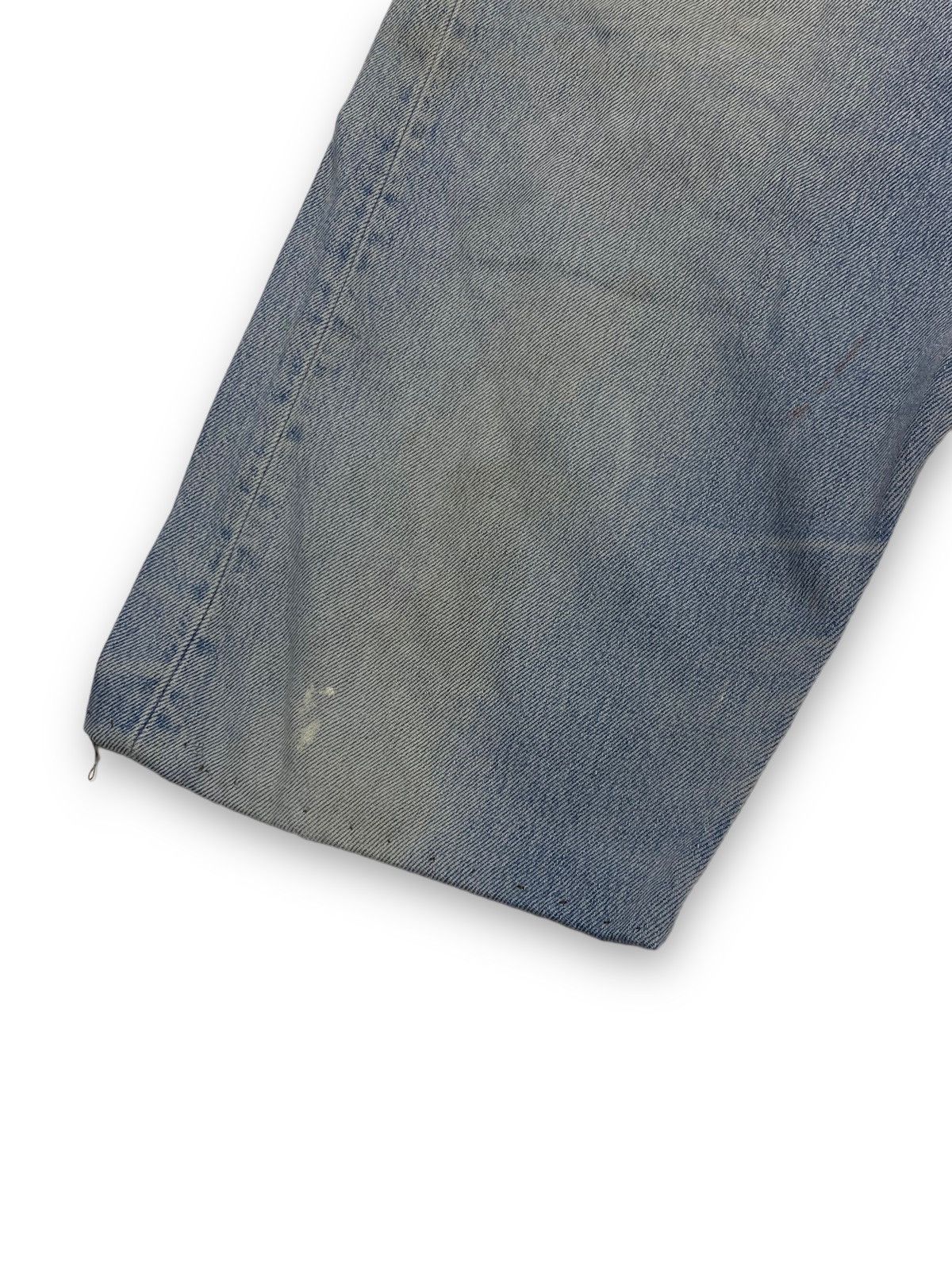 Levi's Vintage Clothing 90s Vintage LEVI'S Light Blue Denim Distressed Shorts Size US 31 - 3 Thumbnail