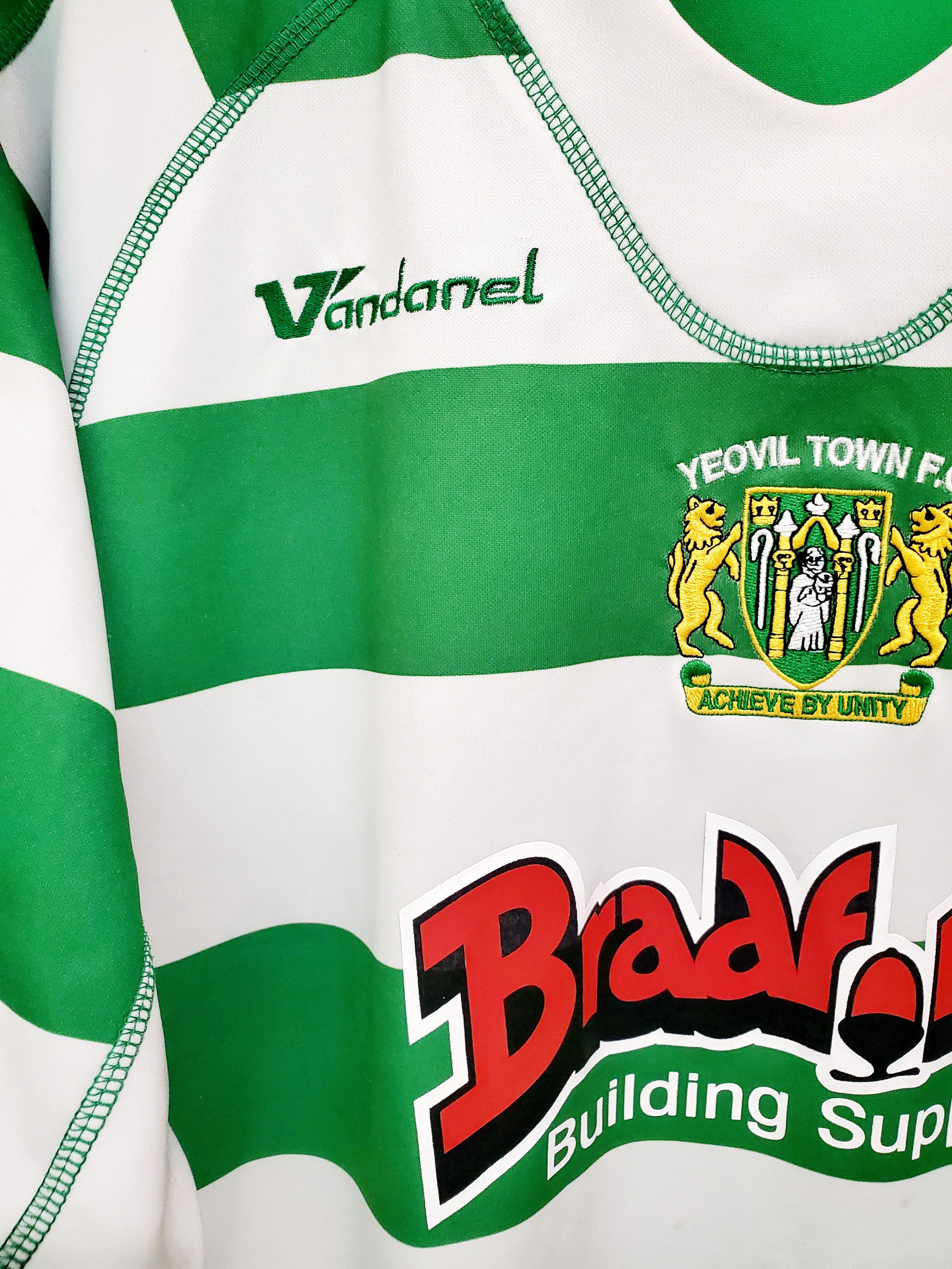 Vintage YEOVIL TOWN 2007 2009 HOME FOOTBALL SOCCER JERSEY VANDANEL L Size US L / EU 52-54 / 3 - 2 Thumbnail
