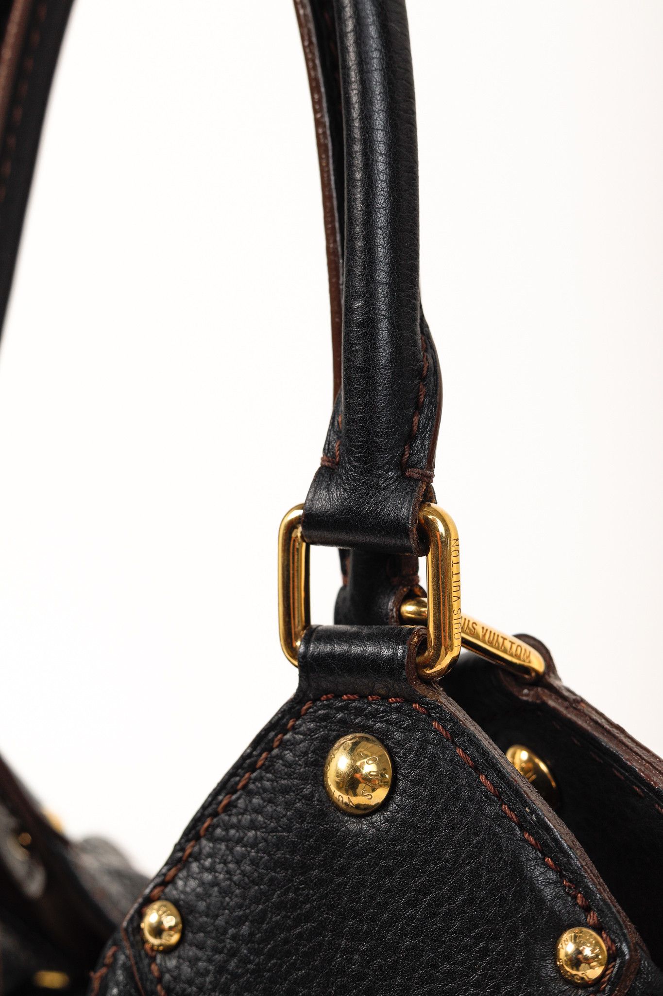 Louis Vuitton Louis Vuitton Mahina L Perforated Monogram Leather Hobo Size ONE SIZE - 7 Thumbnail