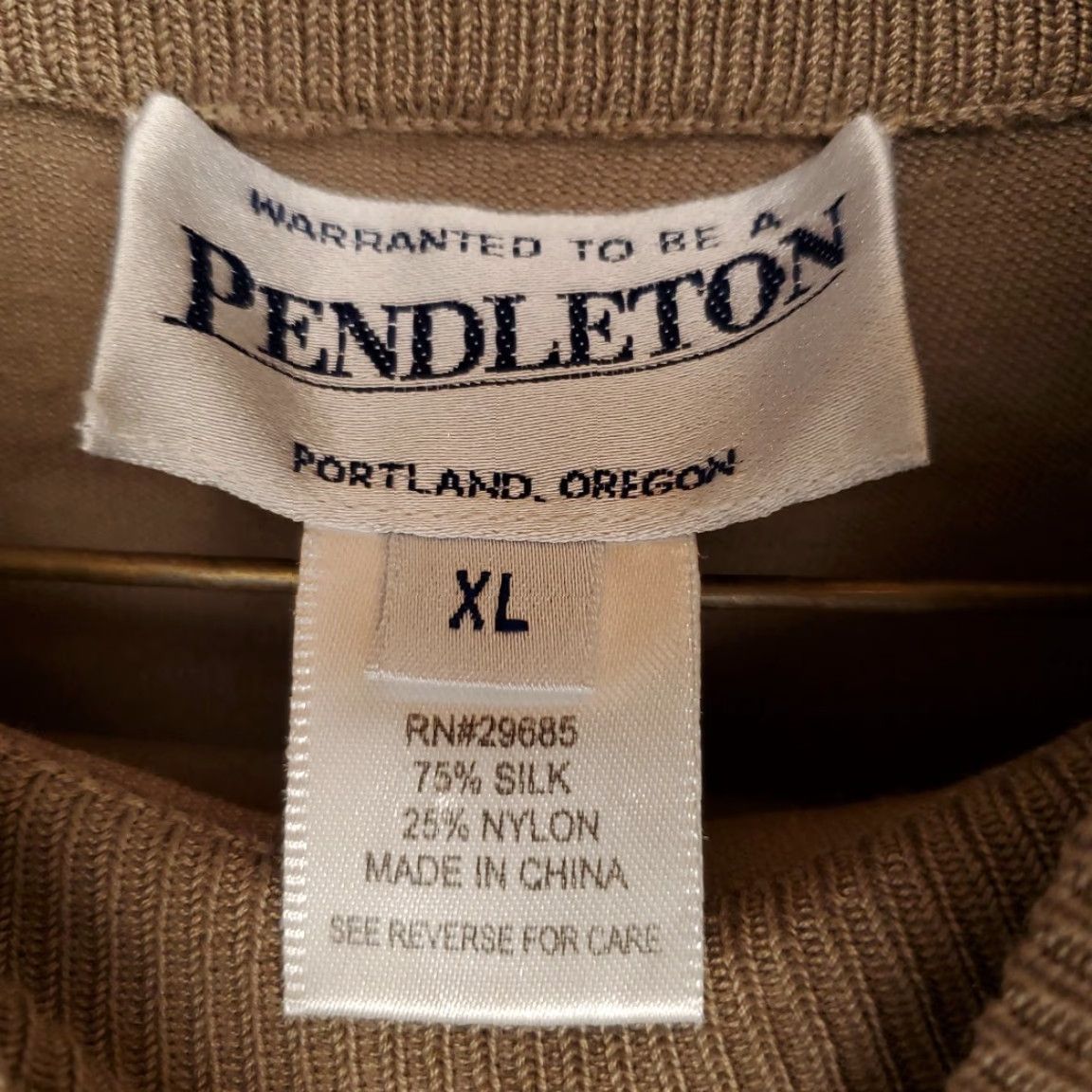 Pendleton VINTAGE Pendleton Sweater Womens XS Tan Mock Neck Silk Blend Long Sleeve Minimalist Size S / US 4 / IT 40 - 7 Thumbnail