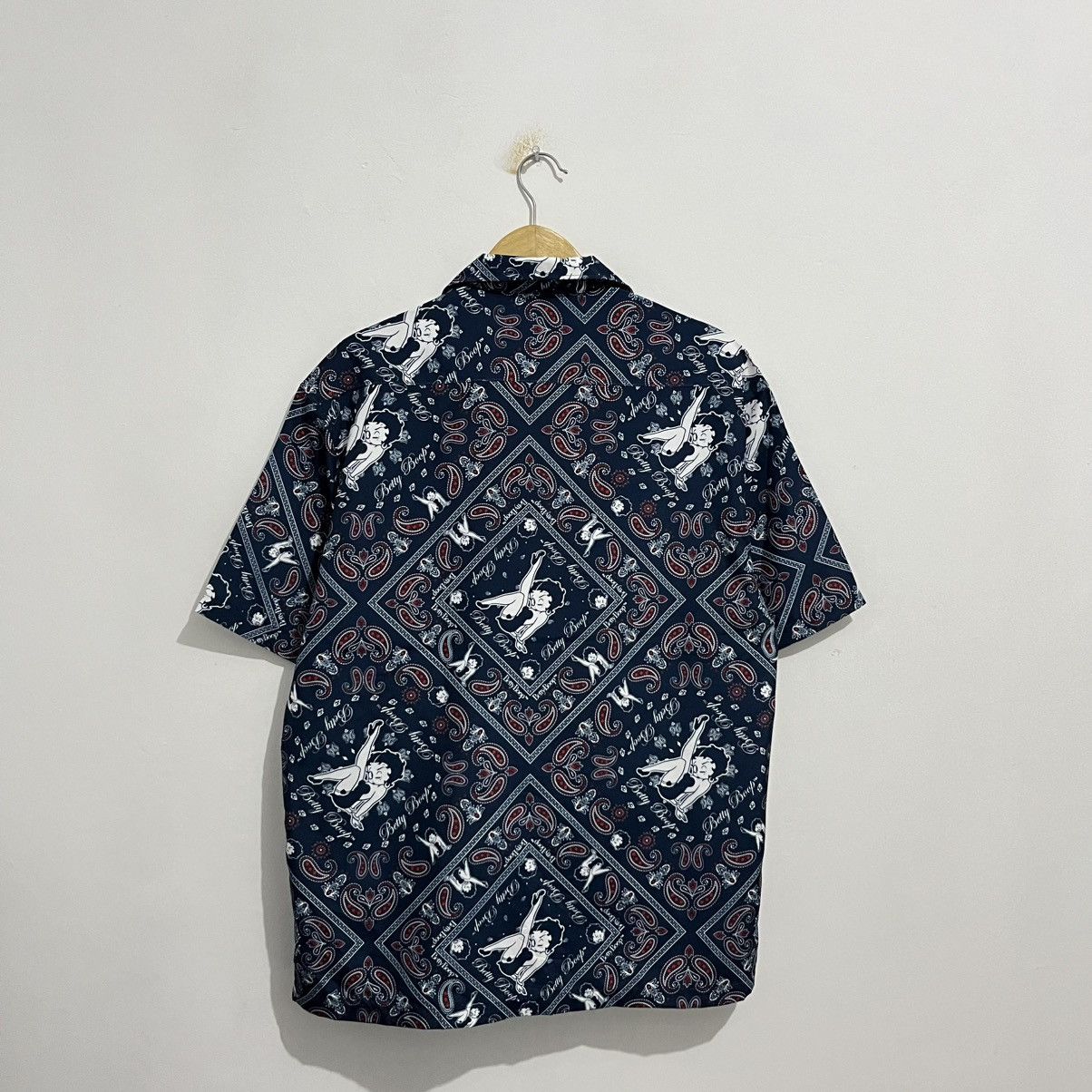 Other Vintage Y2K Betty Boop All Over Print Shirt Size US L / EU 52-54 / 3 - 7 Thumbnail