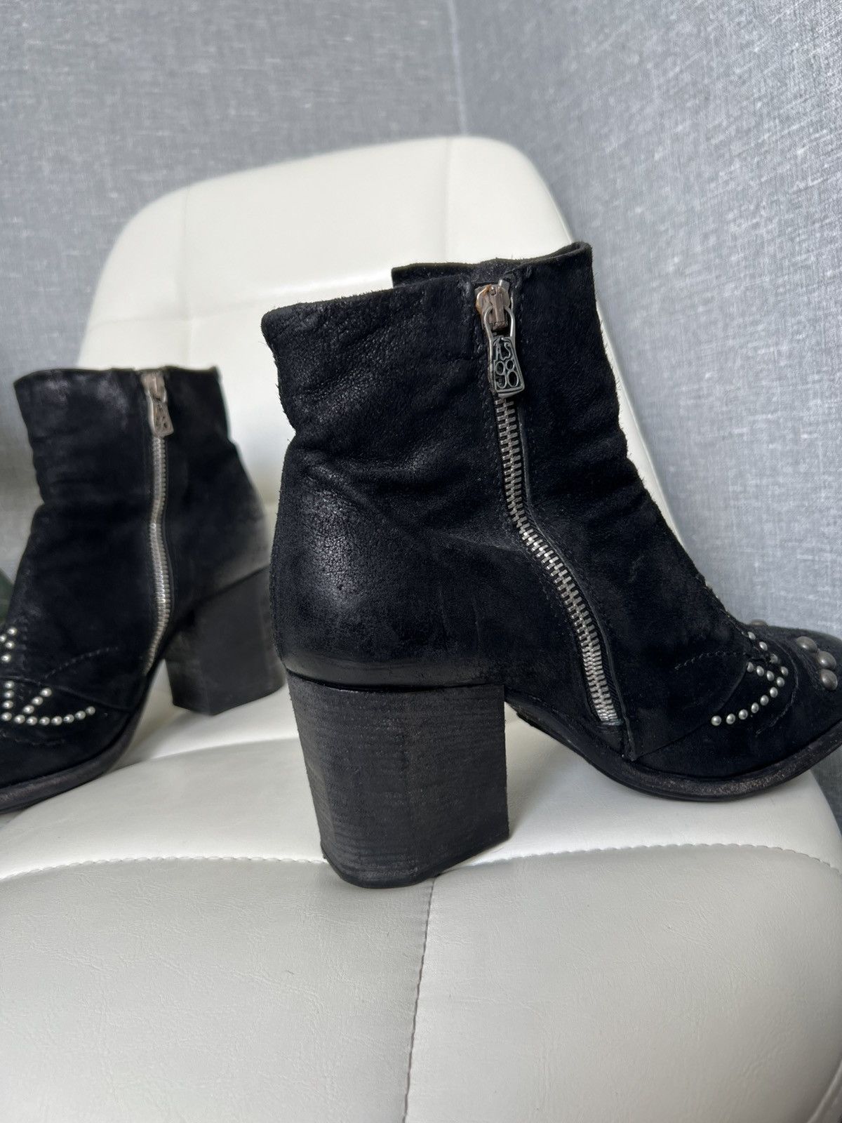 A.S.98 A.S.98 Western Style Studded Suede Leather Ankle Boots Sz 39 Size US 9 / IT 39 - 8 Thumbnail