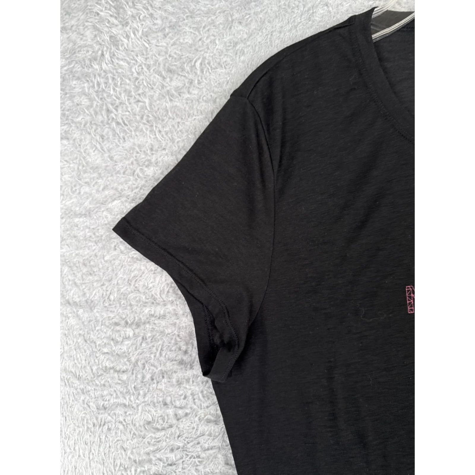The North Face The North Face Shirt Women L Black Short Sleeve Crew Polyester Blend READ Size L / US 10 / IT 46 - 3 Thumbnail