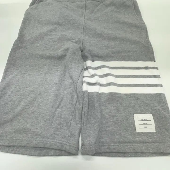 Thom Browne Thom Browne Classic Striped Gray Casual Shorts -2507 Size US 26 / EU 42 - 3 Thumbnail