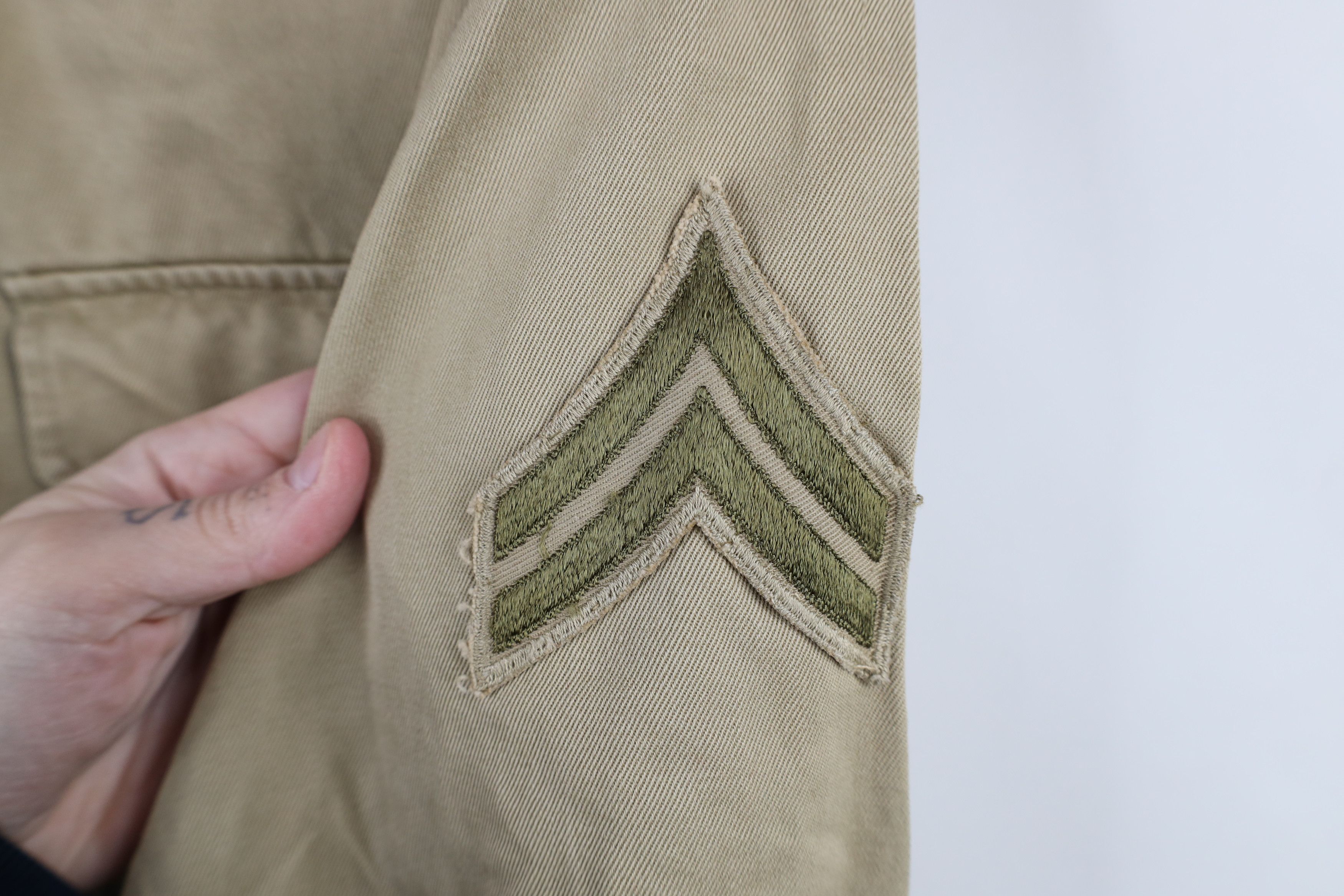 Vintage Vintage 40s World War II Army Patch Field Shirt Beige USA Size US M / EU 48-50 / 2 - 5 Thumbnail