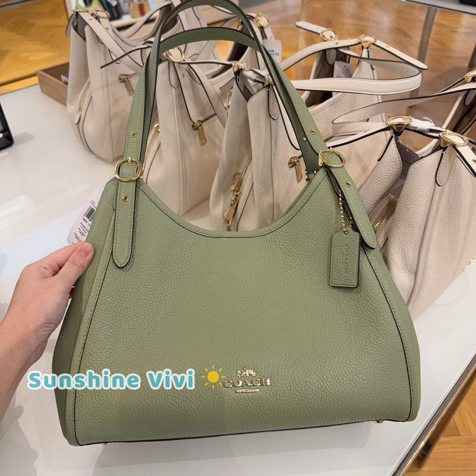 Coach NWT Coach Erin Shoulder Bag Leather CAQ86 Gold/Pistachio Size ONE SIZE - 1 Thumbnail