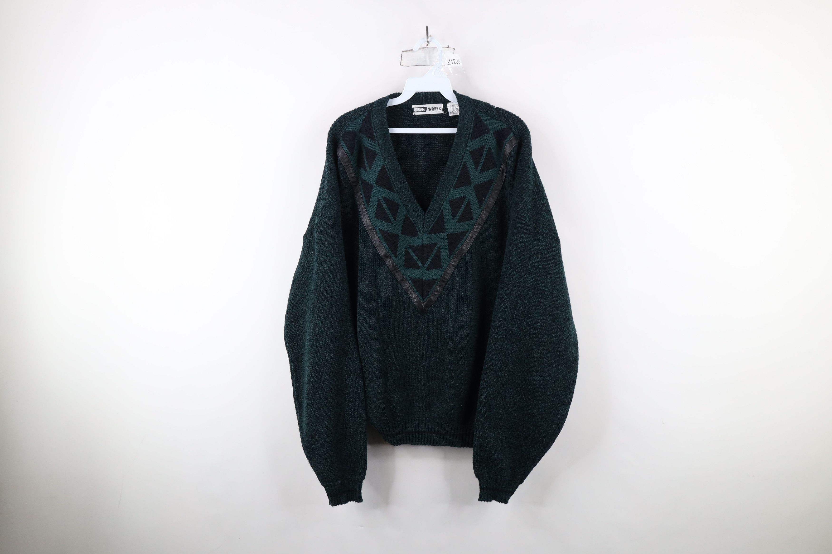 Vintage Vintage 90s Coogi Style Leather Trim Knit V-Neck Sweater Size US L / EU 52-54 / 3 - 1 Thumbnail