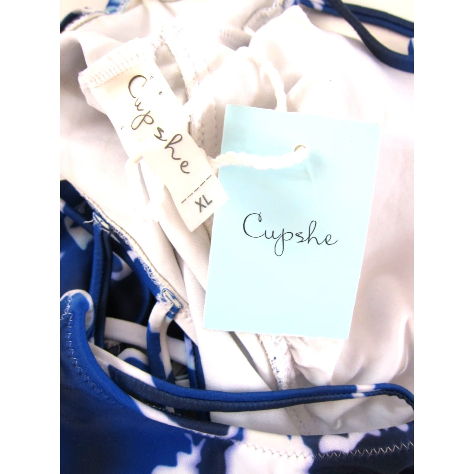 Vintage Cupshe One Piece Swimsuit Women NWT Tie Dye Strappy White Blue XL Size ONE SIZE - 3 Thumbnail
