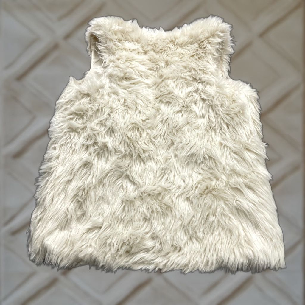 Vintage Xhilaration Vest Womens Medium Beige Lined Sleeveless Open Fur Acrylic Cover Up Size M / US 6-8 / IT 42-44 - 1 Thumbnail