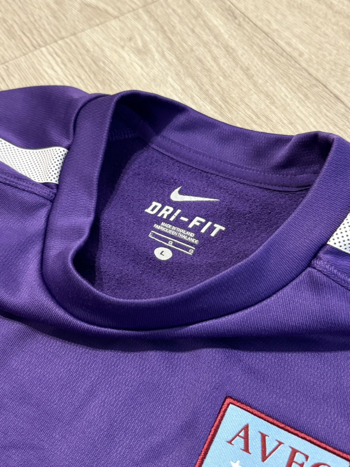 Nike 🔷Vintage Nike Aston Villa 2010/11 Track Sweatshirt🔷 Size US L / EU 52-54 / 3 - 5 Thumbnail