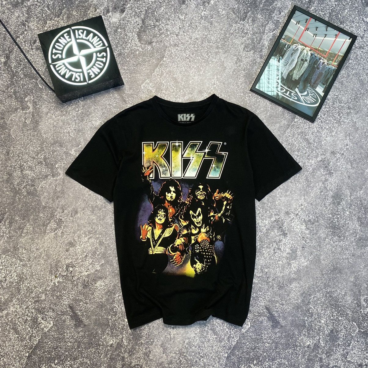 Band Tees Vintage Kiss Big Graphic Logo Rock Band tee Size US M / EU 48-50 / 2 - 1 Thumbnail