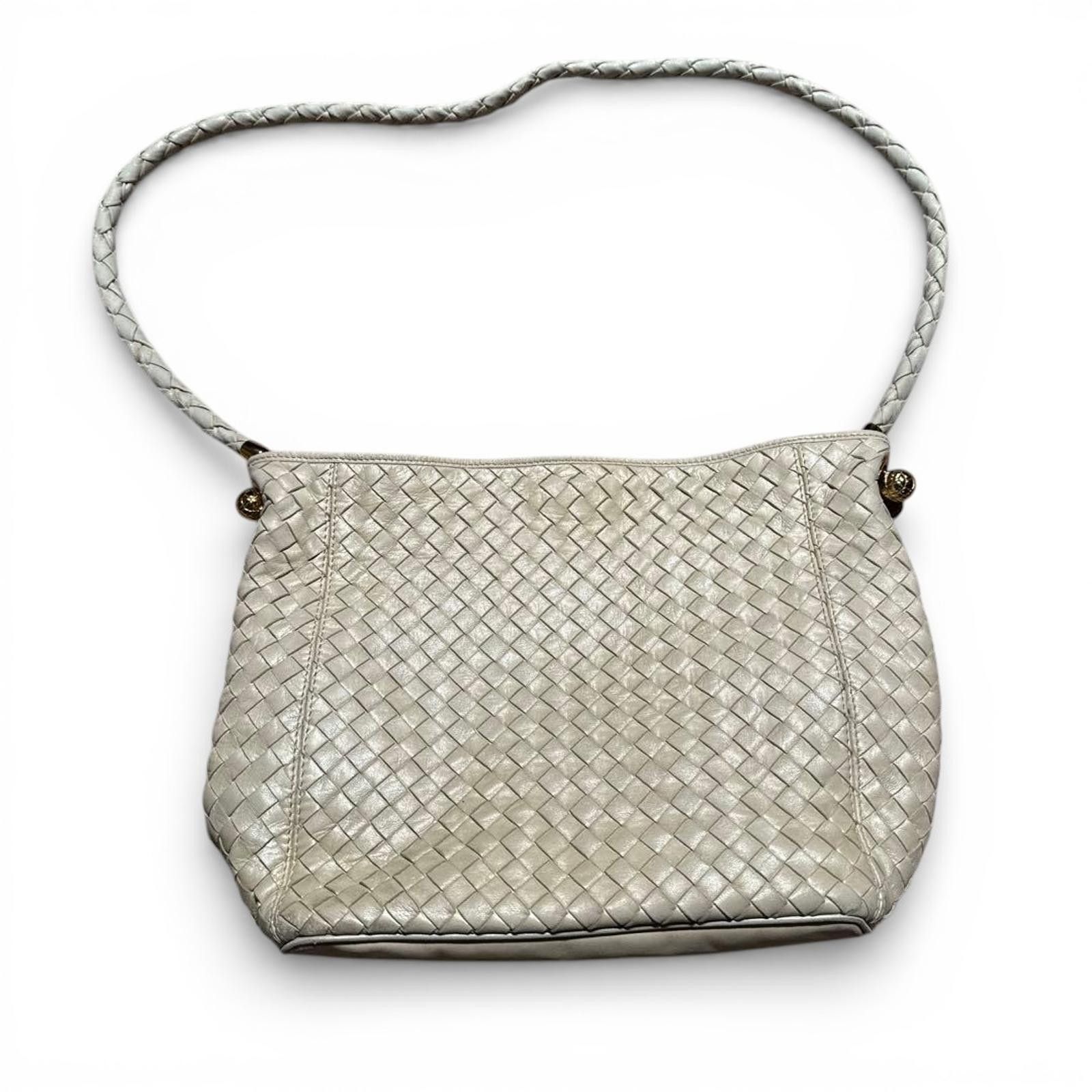 Bottega Veneta Bottega Veneta - Intrecciato Woven Leather Shoulder Bag in B Size ONE SIZE - 2 Thumbnail