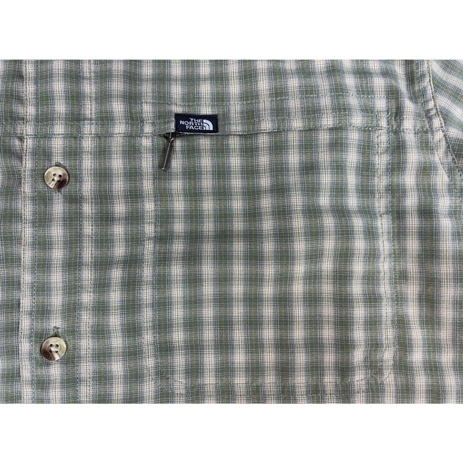 The North Face VINTAGE The North Face Button-Up Shirt Plaid Roll Up Sleeves Sz L Mens Size US L / EU 52-54 / 3 - 7 Thumbnail
