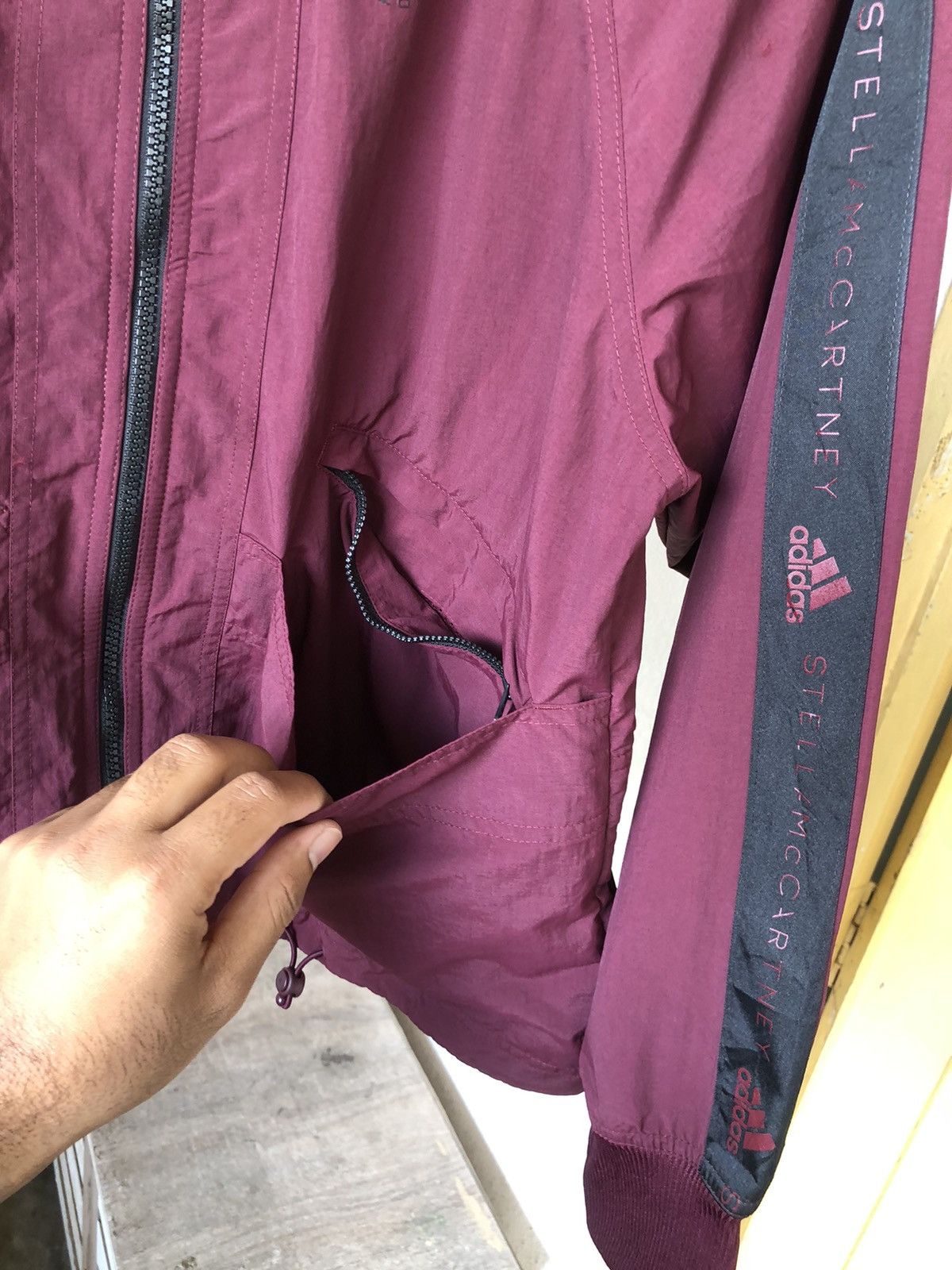 Adidas × Stella McCartney Rare❤️ Adidas x Stella McCartney Maroon Light Jacket Size S / US 4 / IT 40 - 7 Thumbnail