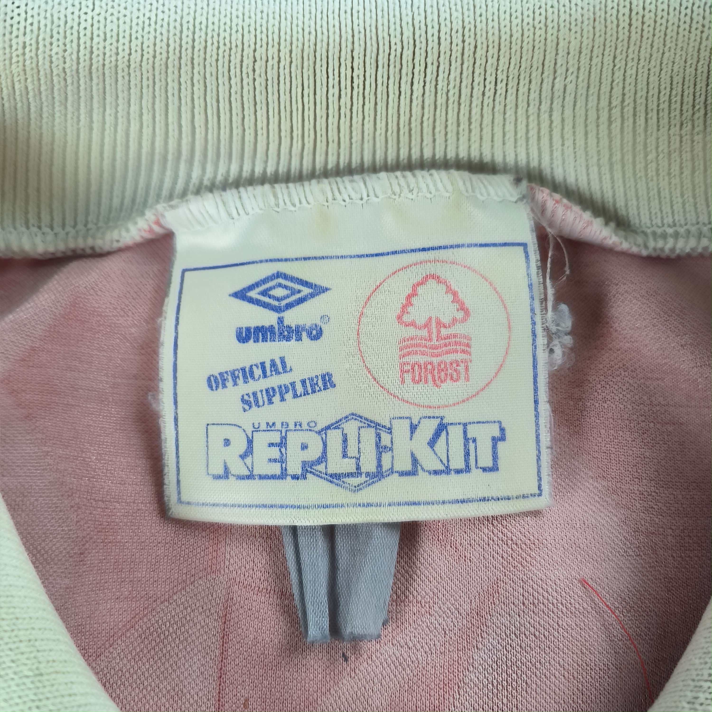 Umbro Nottingham Forest 1990-92 Umbro home football jersey size M Size US M / EU 48-50 / 2 - 5 Thumbnail