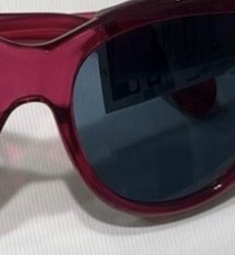 Gucci Gucci 56mm Cat Eye Sunglasses Red with blue lenses Size ONE SIZE - 9 Thumbnail