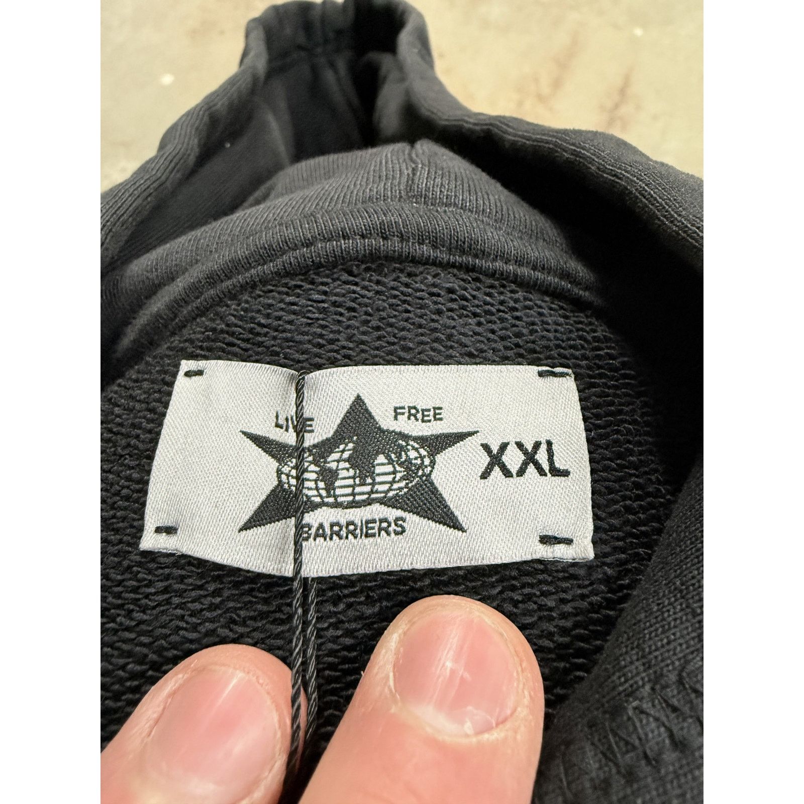 Barriers Barriers Michael Jordan Hoodie Black Used XXL Size US XXL / EU 58 / 5 - 3 Thumbnail