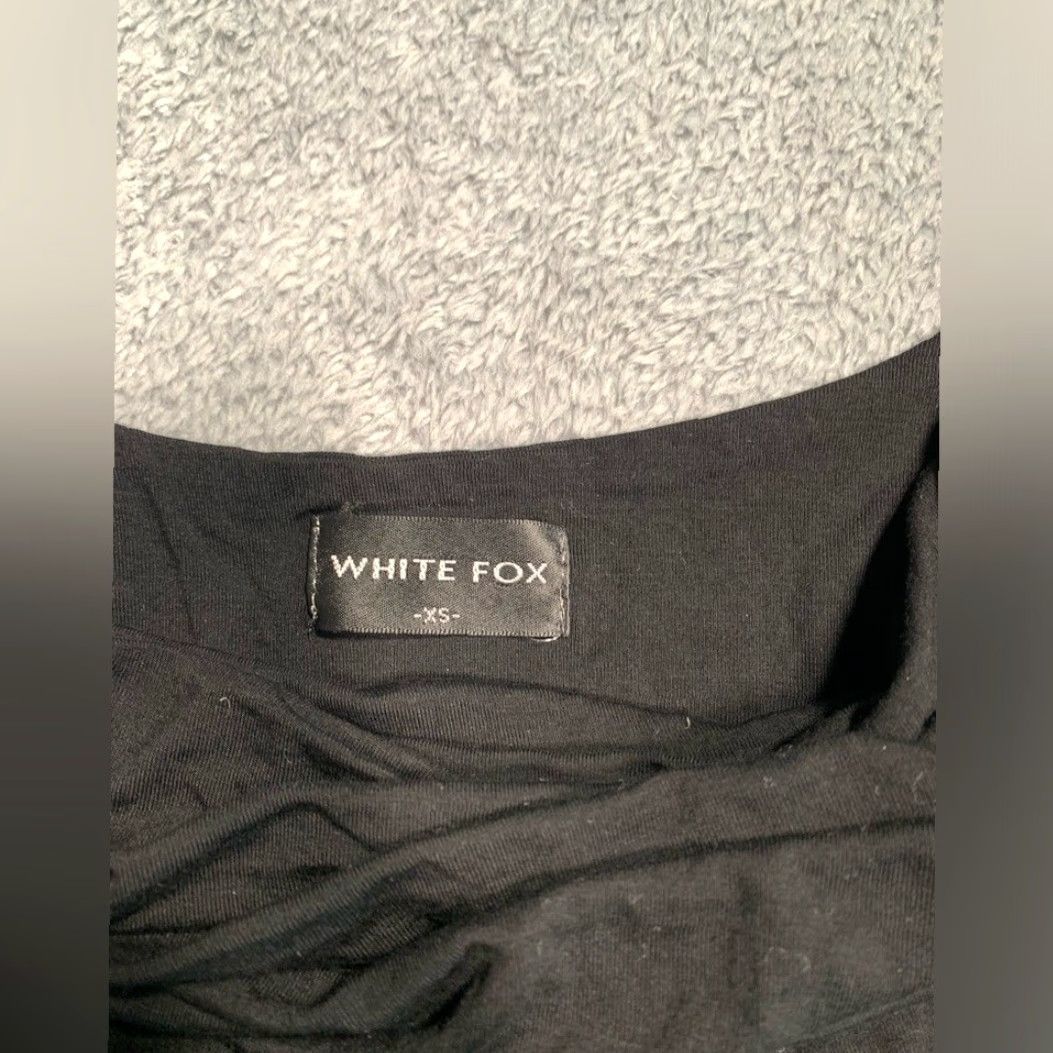 Vintage White Fox Boutique White Fox Black Tank XS Womens Camisole Cropped Top Tank XS Black Womens Camisole 90s? Size XS / US 0-2 / IT 36-38 - 2 Thumbnail