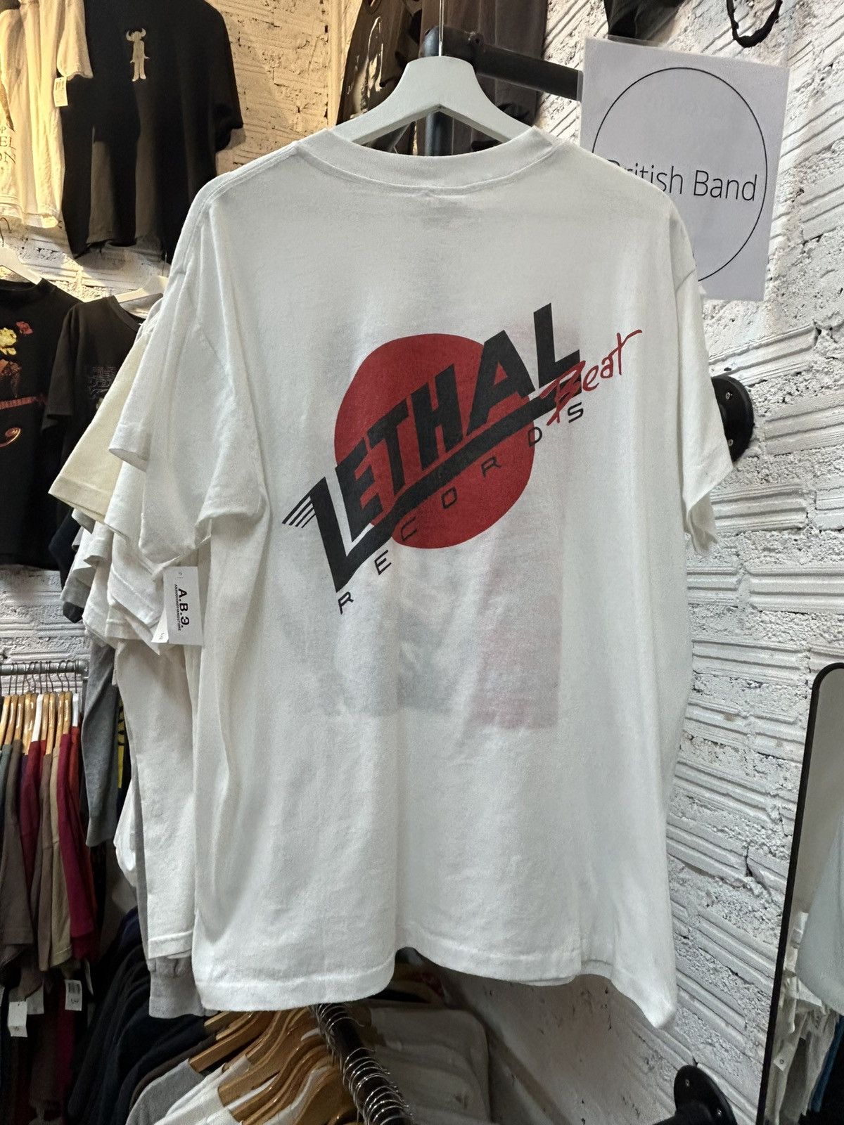 Band Tees MC Twist Vintage T Shirt 90’ Size US XL / EU 56 / 4 - 4 Thumbnail