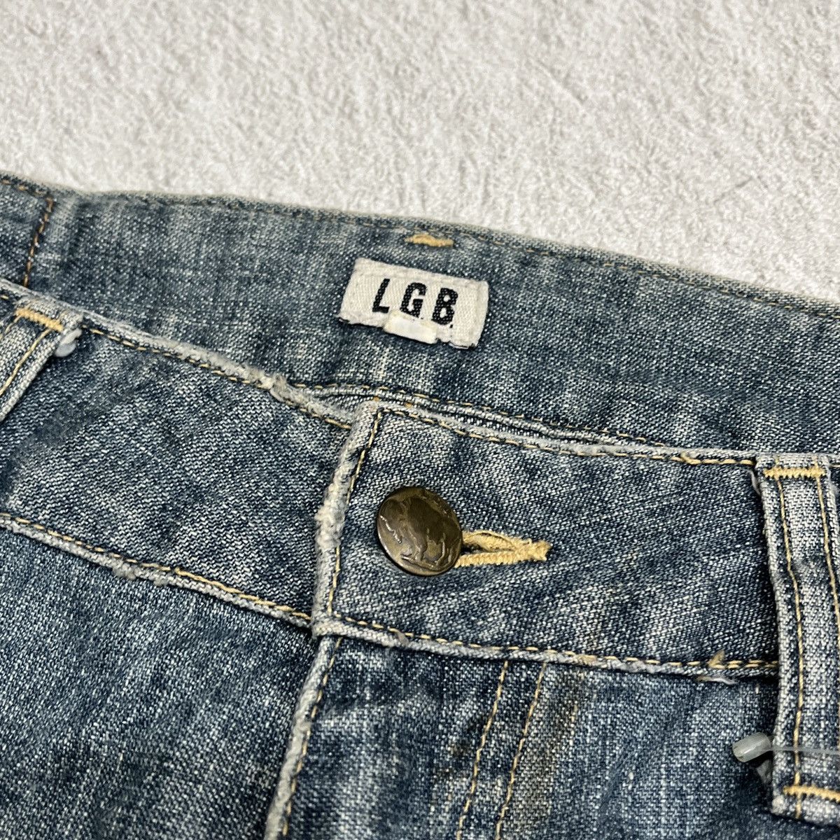 Le Grande Bleu (L.G.B.) 2000s L.G.B. If Six Was Nine Distressed Cut Denim Size US 30 / EU 46 - 4 Thumbnail