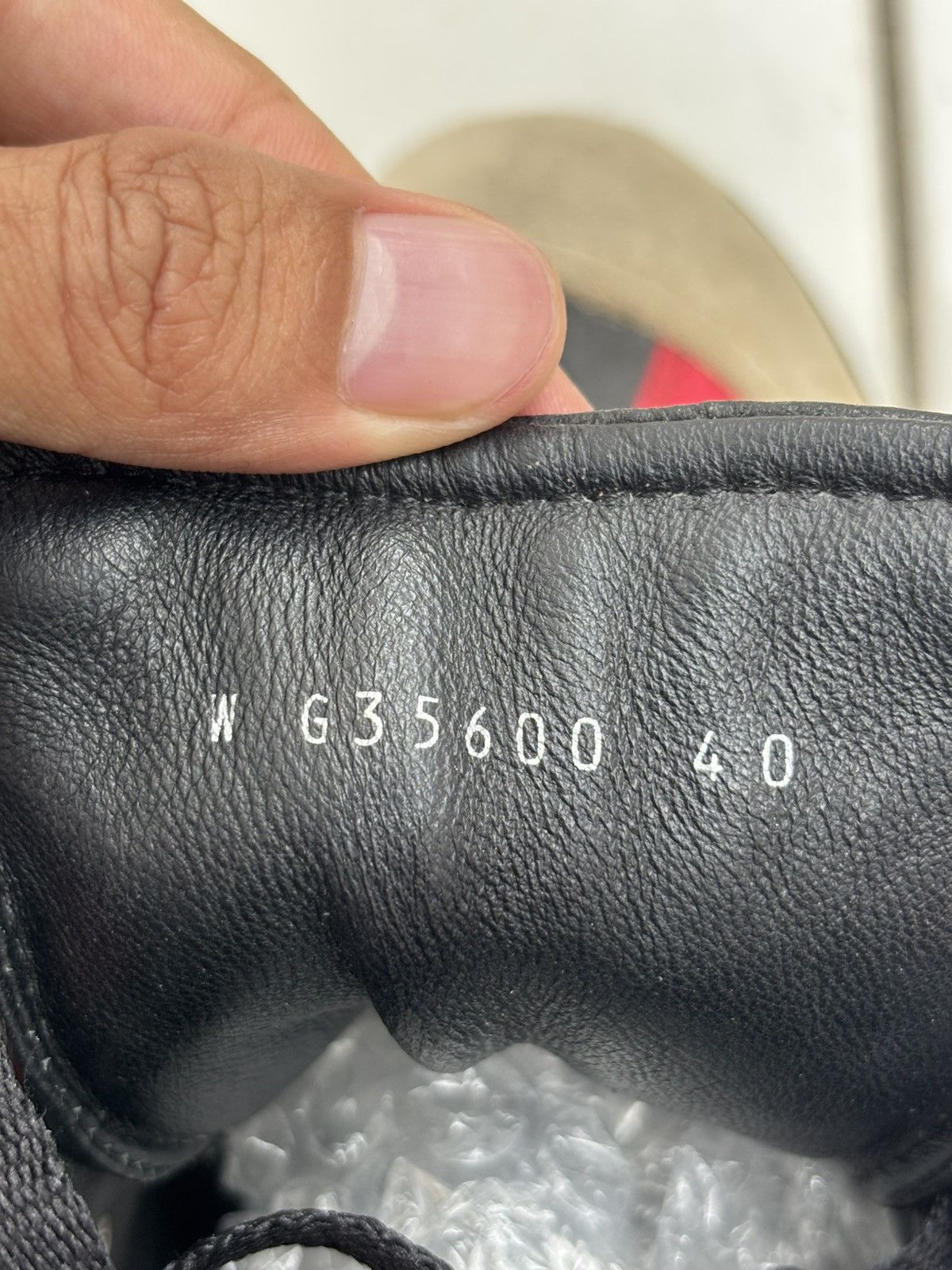 Chanel 2020 Interlocking CC Logo Sneakers Size US 7.5 / EU 40-41 - 9 Thumbnail
