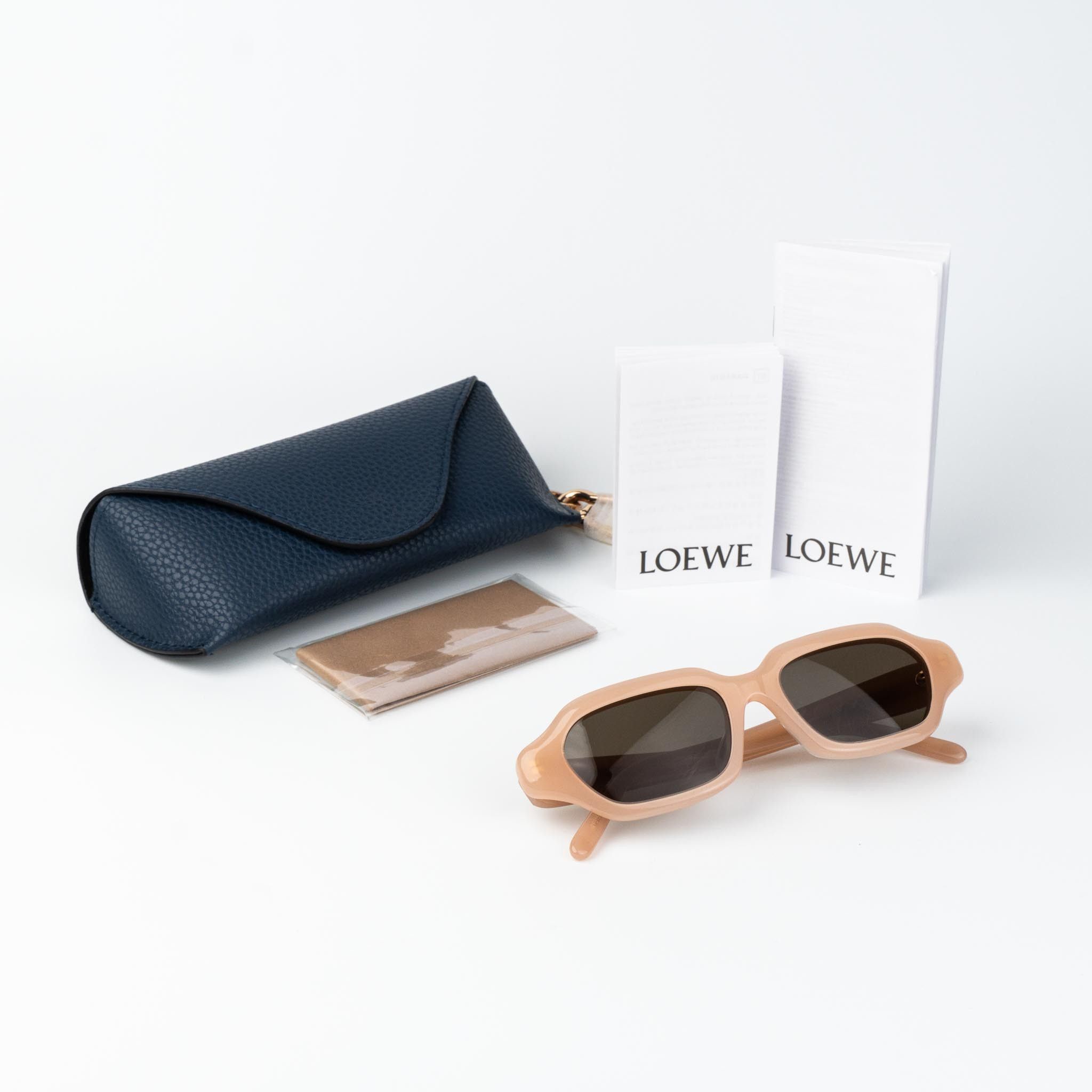 Loewe Loewe Women Sunglasses LW40157U SLIM 72E NEW AUTHENTIC Size ONE SIZE - 10 Thumbnail