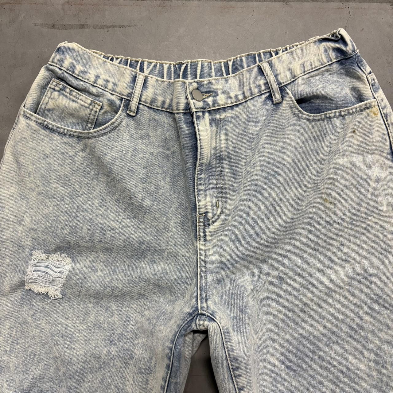 Vintage Crazy Vintage Y2K/2000s Baggy Wideleg Distressed Light Wash Denim Jeans! Size US 34 / EU 50 - 4 Thumbnail
