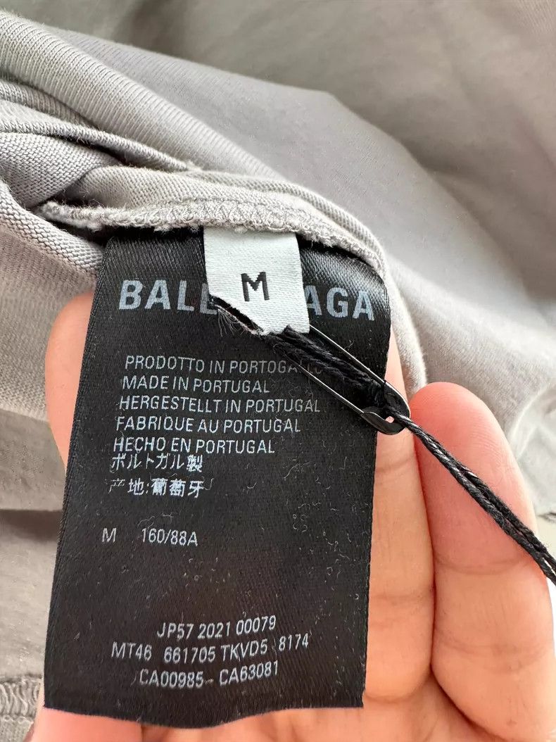 Balenciaga Balenciaga Logo ripped short sleeve Size US M / EU 48-50 / 2 - 5 Thumbnail
