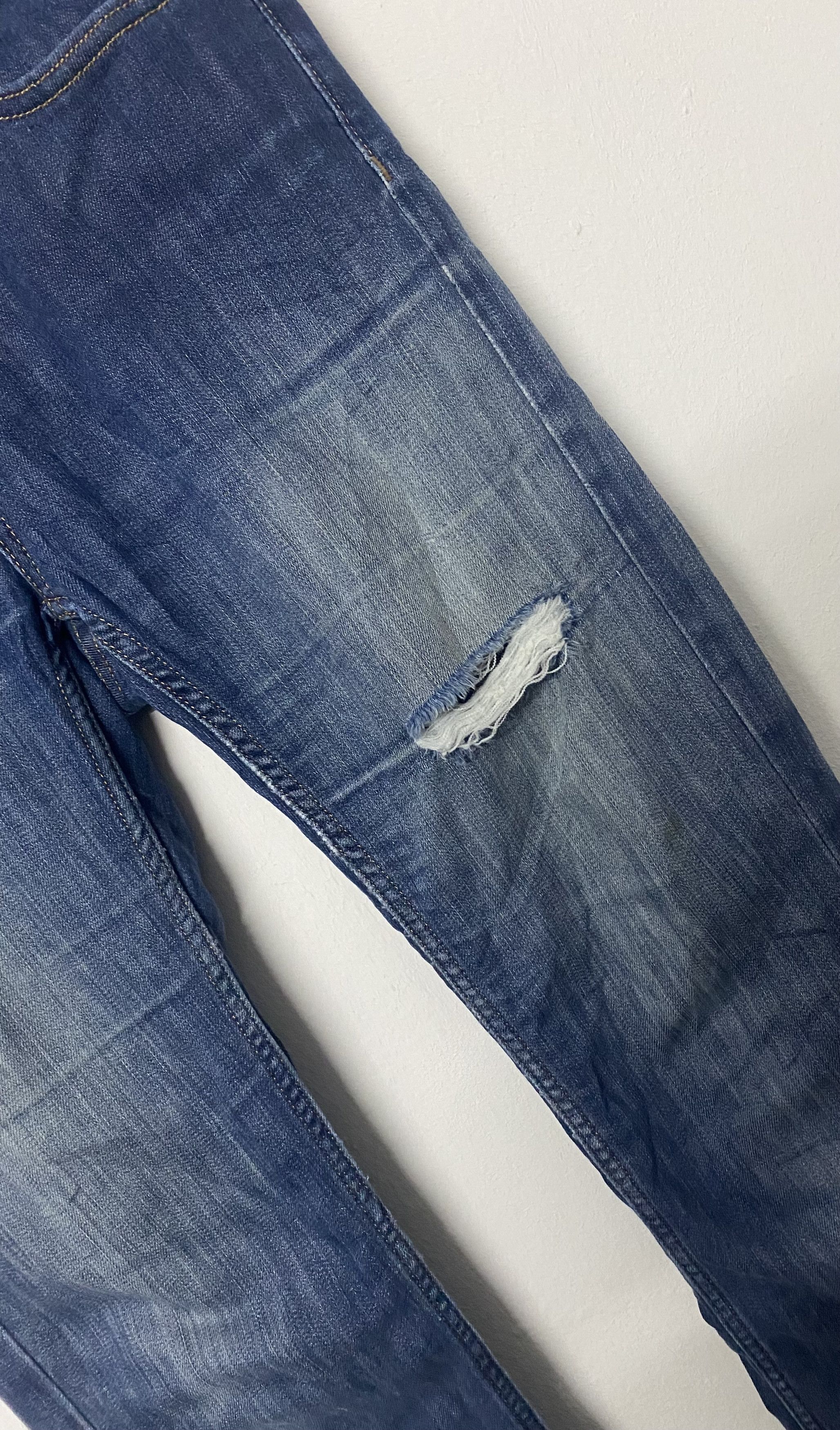Patagonia Patagonia Straight Regular Distressed Blue Jeans Size 30" / US 8 / IT 44 - 6 Thumbnail