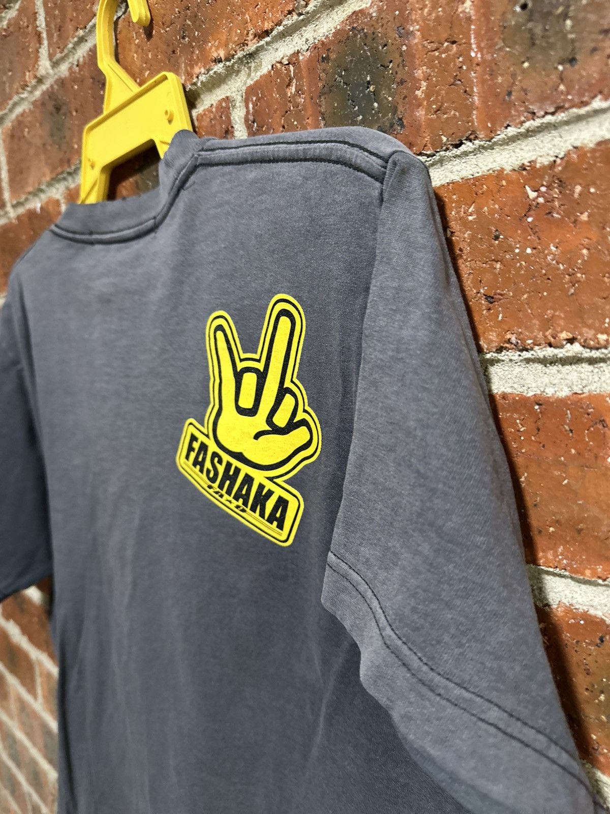 Japanese Brand Thrashed Vintage Fashaka Sun Faded Tee Size US L / EU 52-54 / 3 - 12 Thumbnail