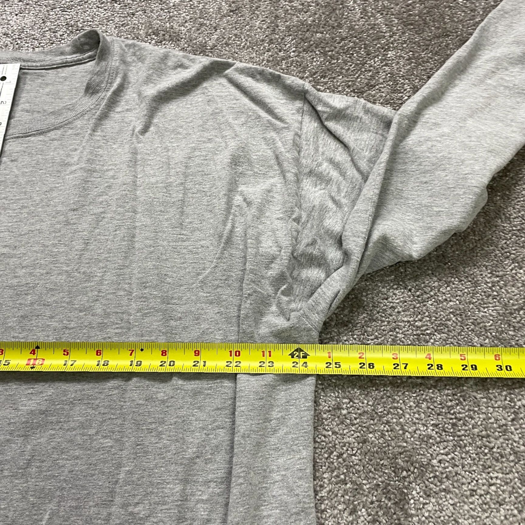 Champion Champion Crew Neck T-Shirt Mens 2XL Gray Long Sleeve Cotton Casual Outdoor Size US XXL / EU 58 / 5 - 7 Thumbnail