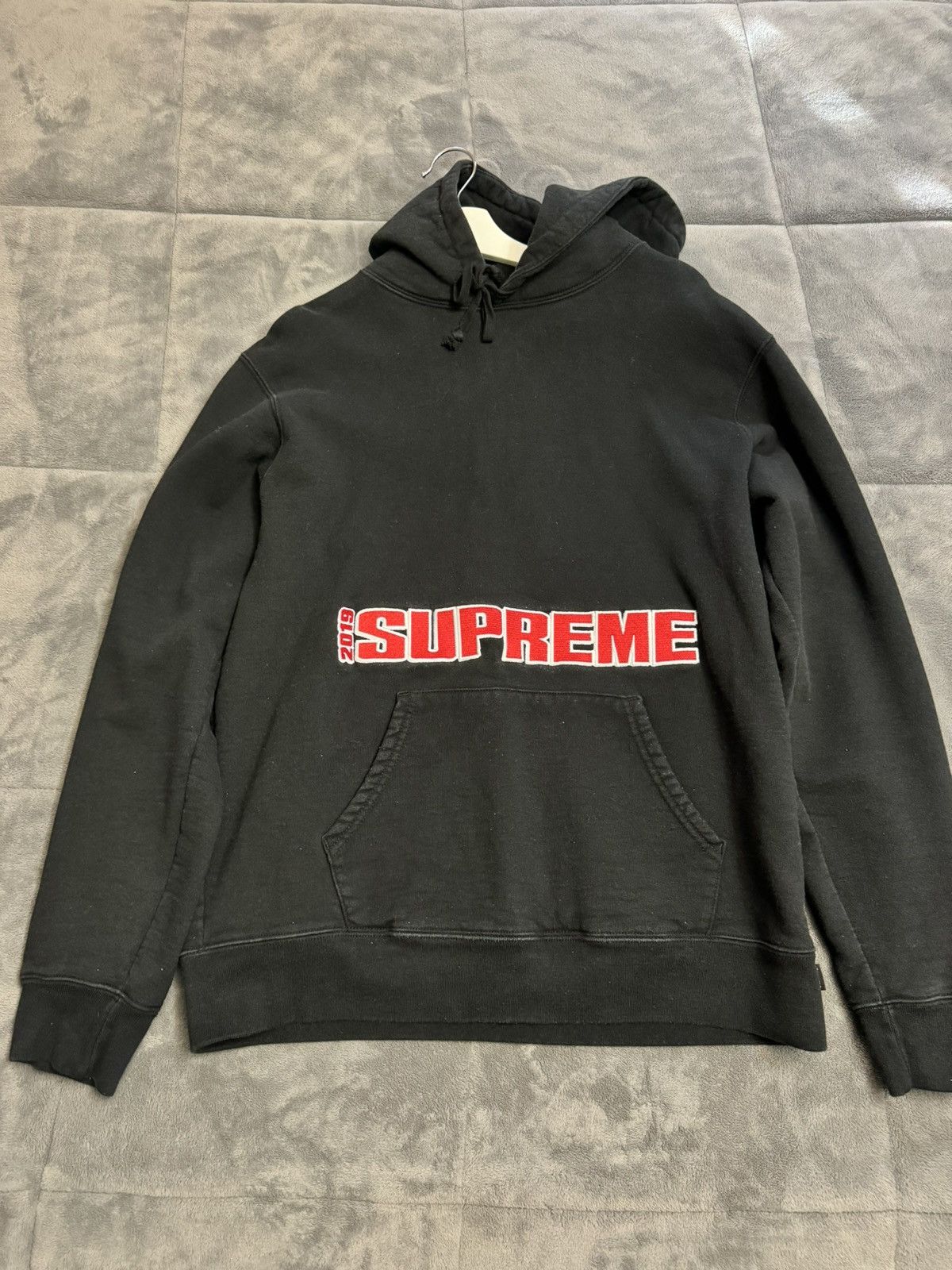 Supreme Supreme Blockbuster Hooded Sweatshirt Size US M / EU 48-50 / 2 - 1 Thumbnail