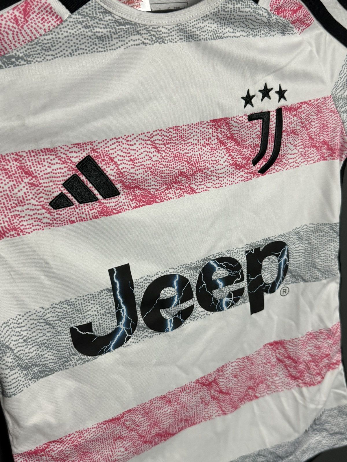 Adidas KIDS New Juventus 23/24 Away Football Jersey T-Shirt Size US XS / EU 42 / 0 - 3 Thumbnail
