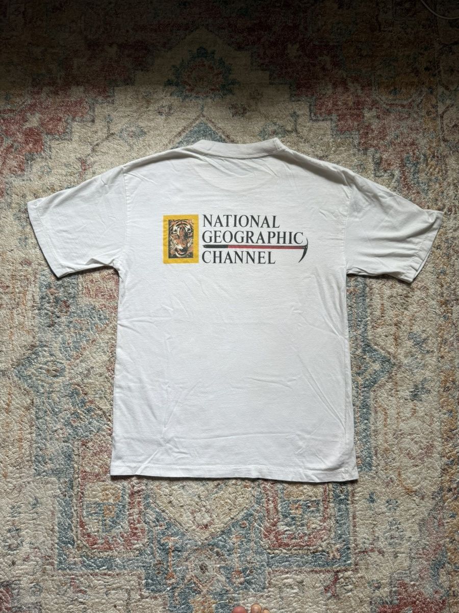 Vintage 90s Vintage National Geographic Tee Size US L / EU 52-54 / 3 - 3 Thumbnail