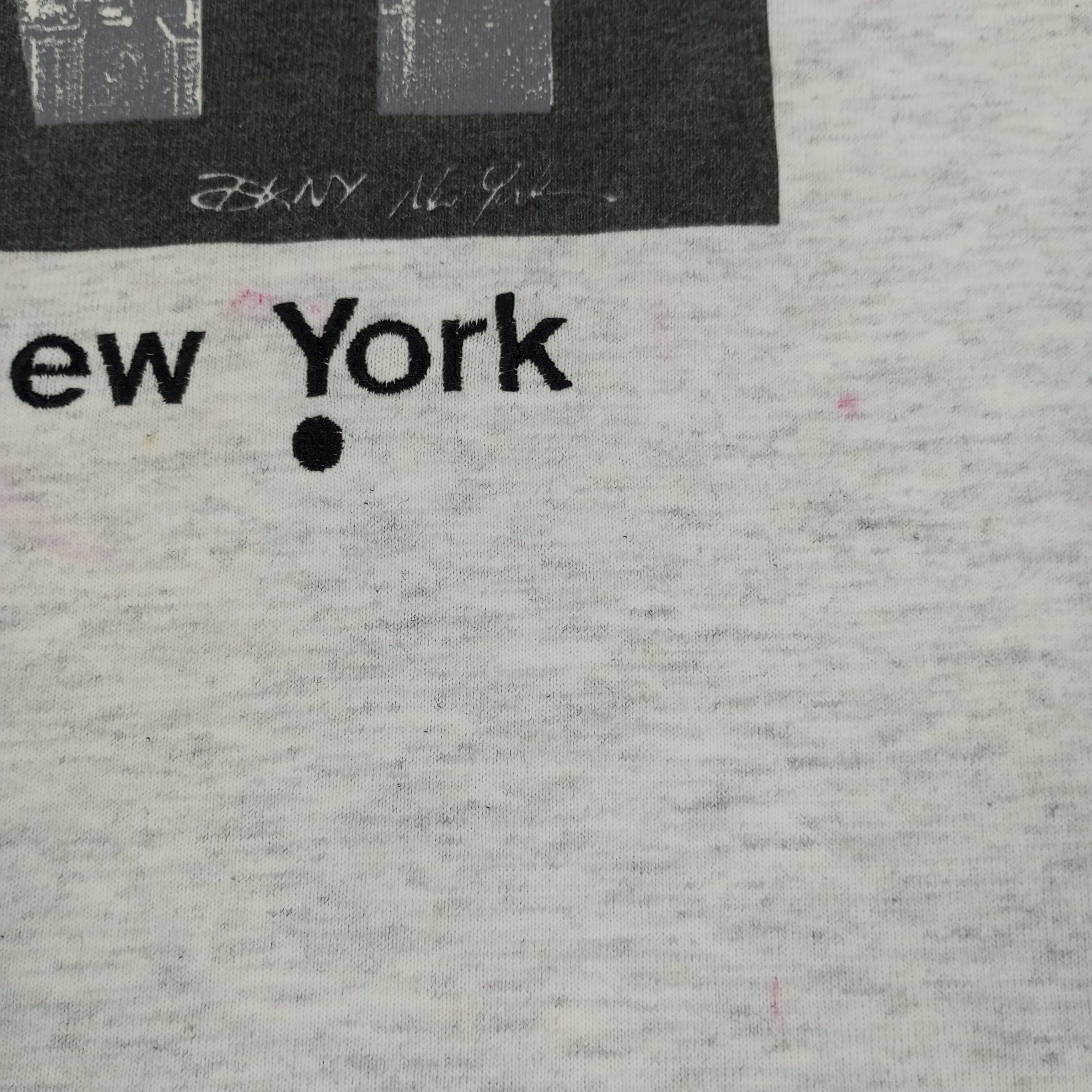 DKNY × Vintage DKNY Streetwear Style Tshirt Size US S / EU 44-46 / 1 - 12 Thumbnail