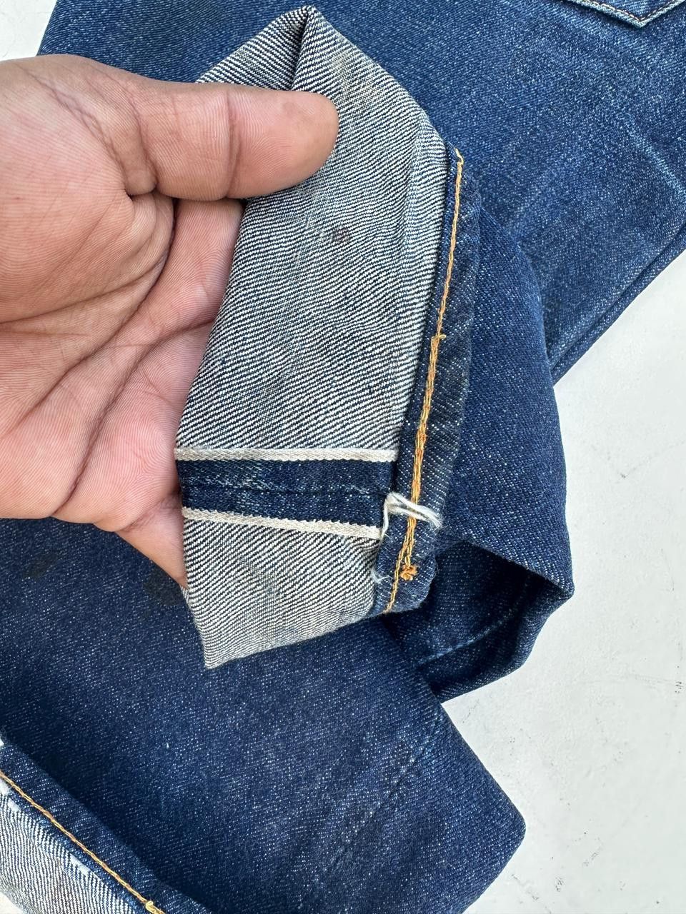 Levi's Vintage Clothing Early 1950s Levi’s 501XX Big E V-Stitch / J-Stamped Button Size US 32 / EU 48 - 22 Thumbnail