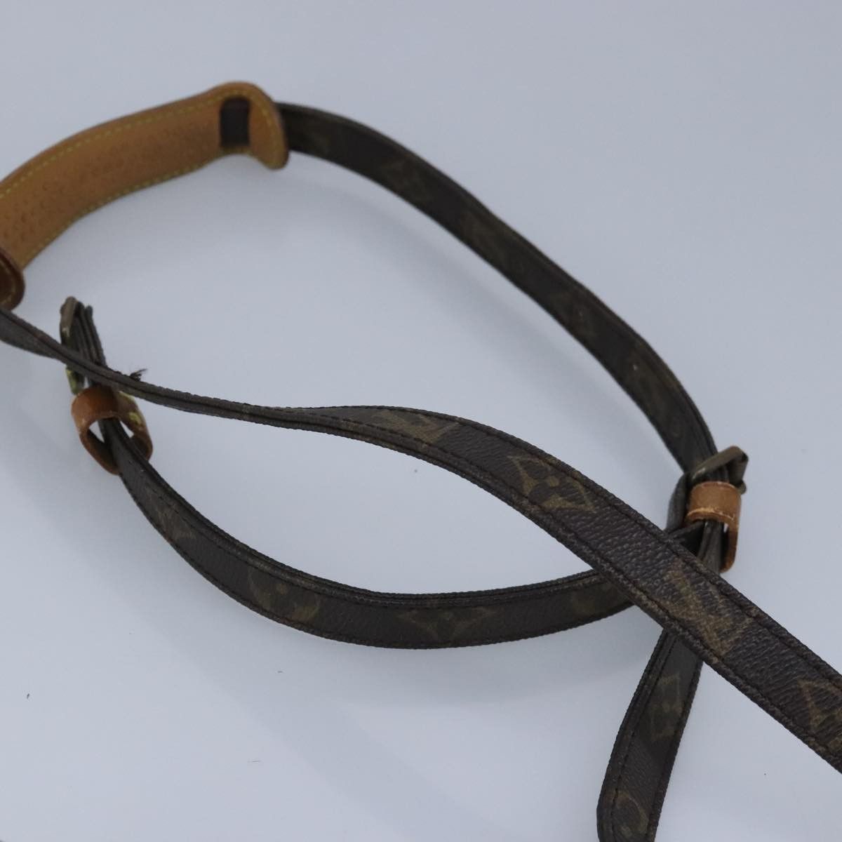 Louis Vuitton LOUIS VUITTON Monogram Danube Shoulder Bag M45266 Size ONE SIZE - 9 Thumbnail
