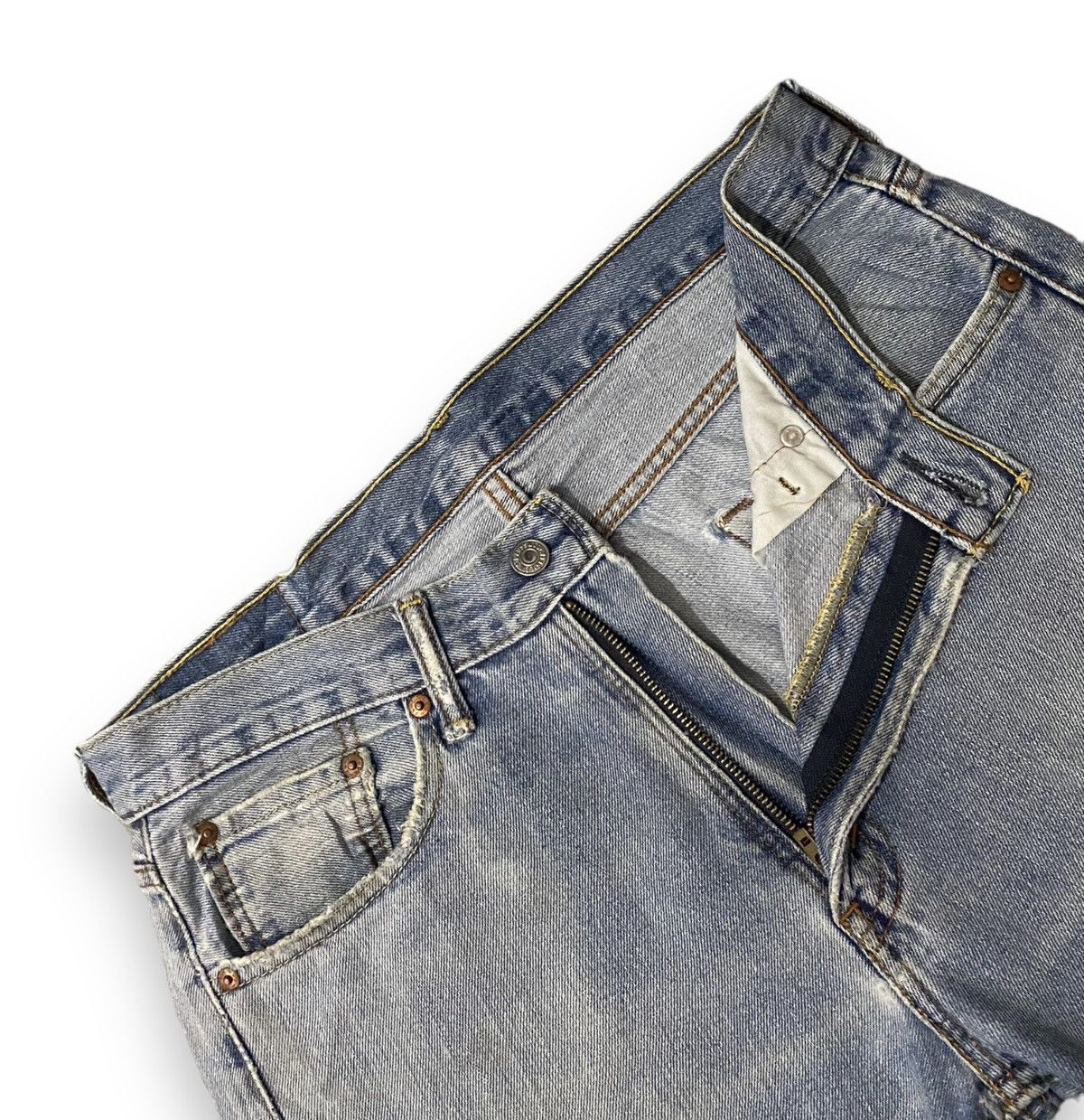 Levi's × Levi's Vintage Clothing Vintage Levis 505 Japan Button 3937 Faded Blue Regular Fit Size US 33 - 14 Thumbnail