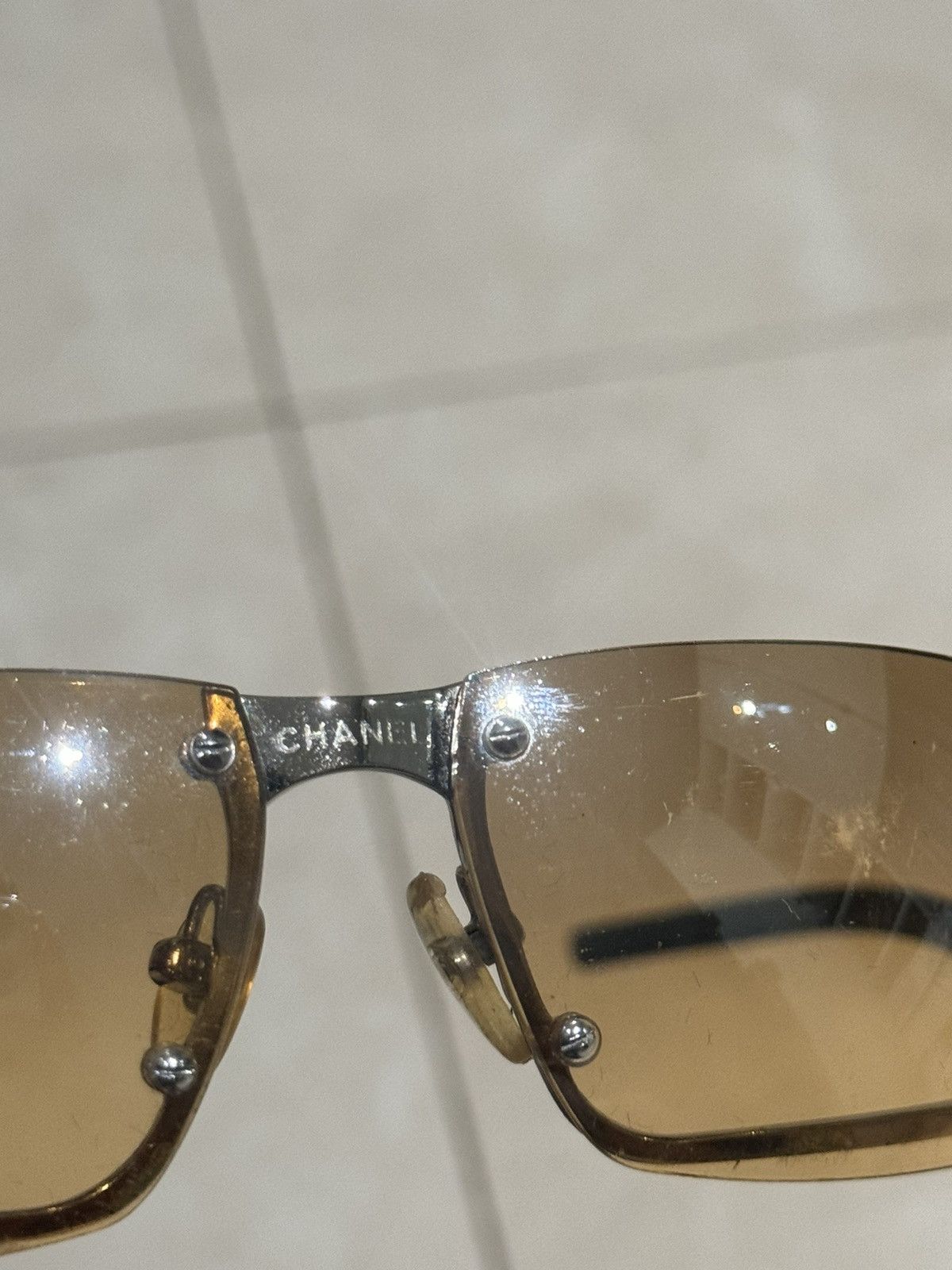 Chanel vintage chanel upside down sunglasses Size 40 - 7 Thumbnail