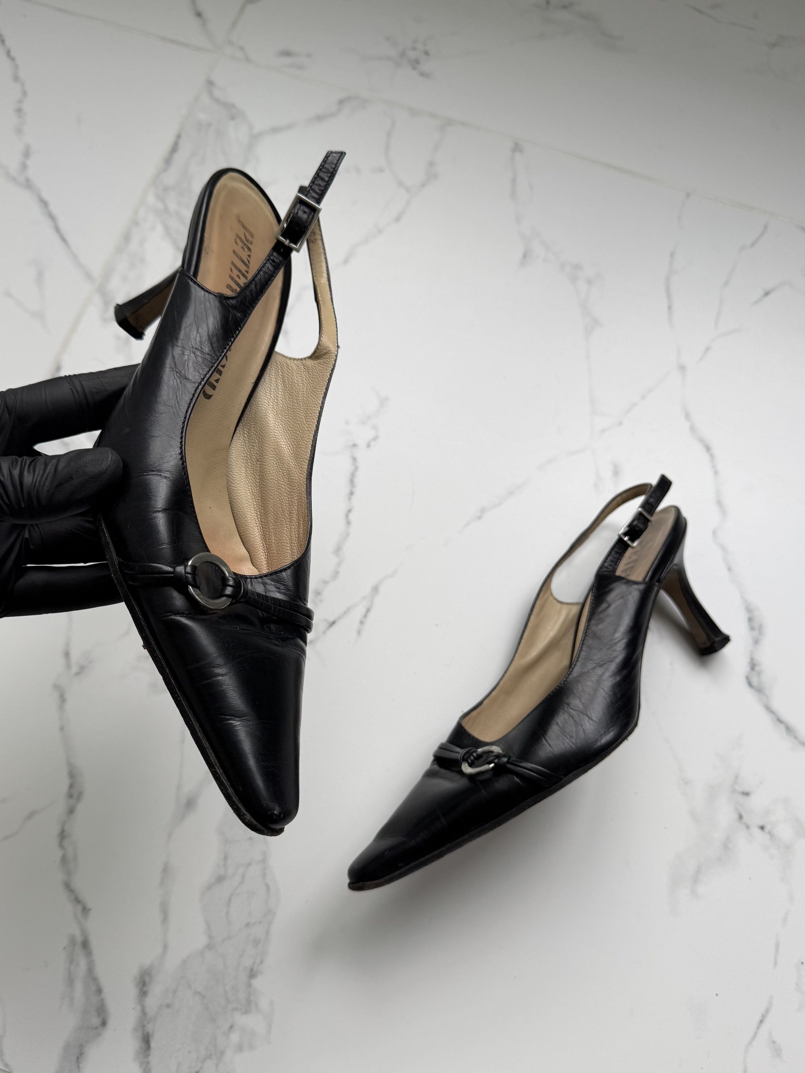 Vintage Vintage Leather Slingback Heels Pointed Toe Kitten Heel Size US 6 / IT 36 - 1 Thumbnail