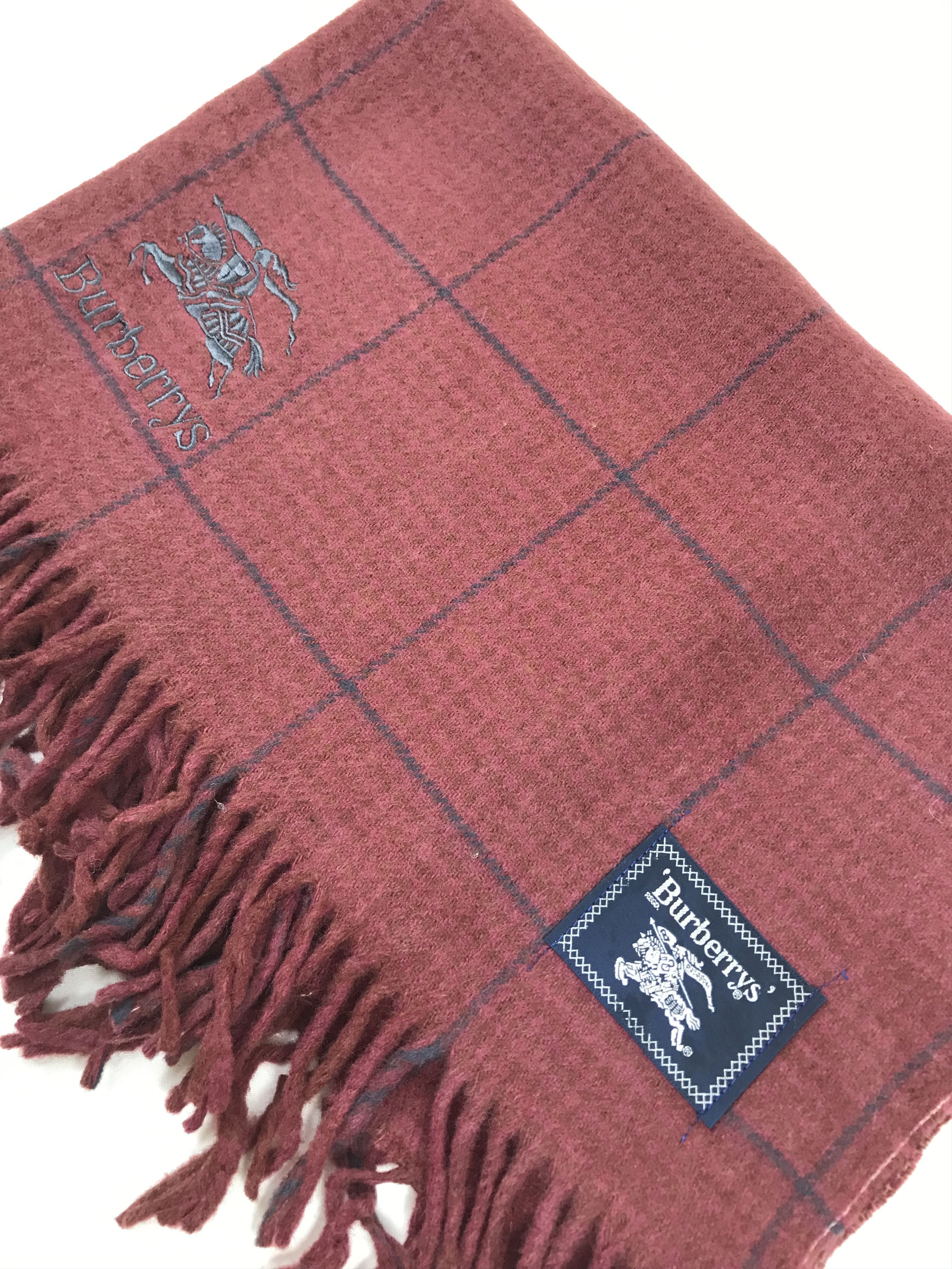 Burberry Burberry Scarf / Muffler / Neckwear Size ONE SIZE - 1 Thumbnail