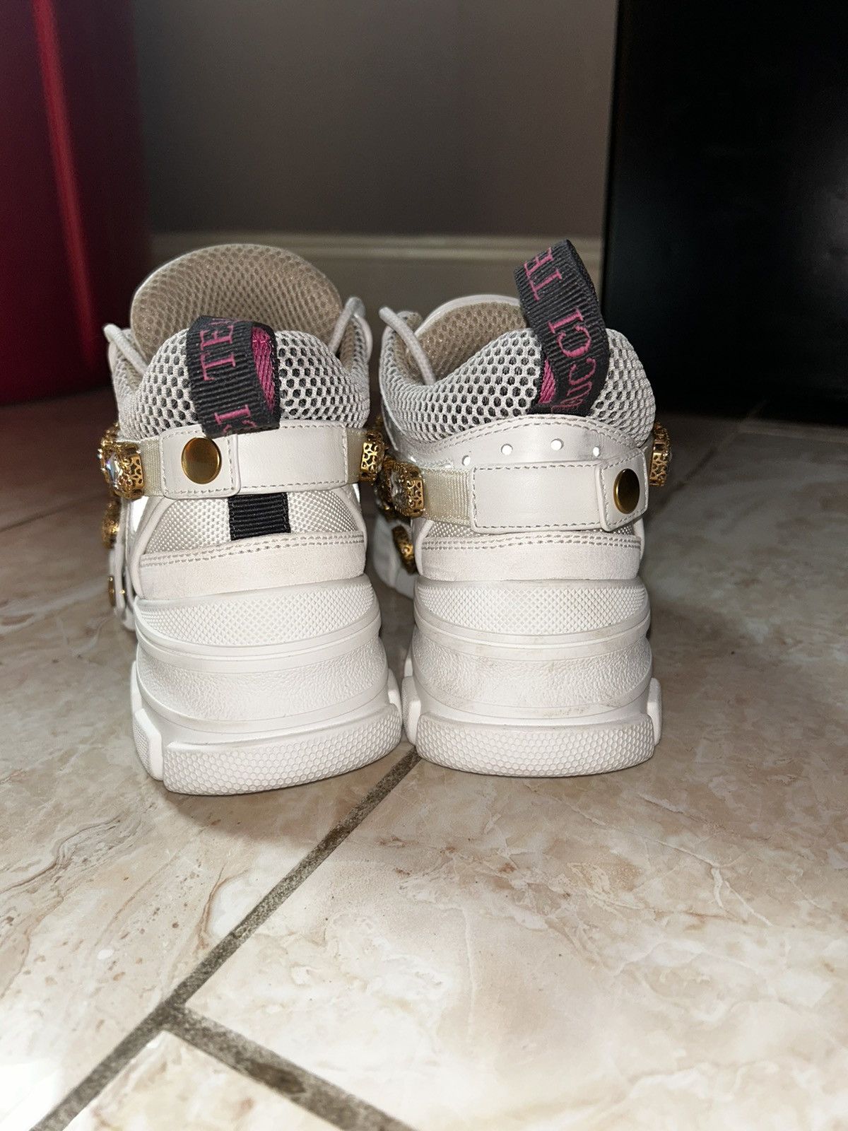 Gucci gucci flashtrek removable crystals sneakers size 35 Size US 5 / IT 35 - 4 Thumbnail