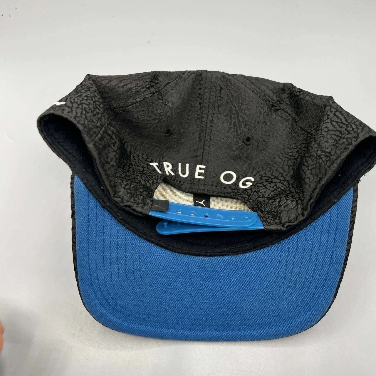 Jordan Brand Air Jordan True OG Hat Men Cement Elephant Jumpman Snap Back Size ONE SIZE - 4 Thumbnail