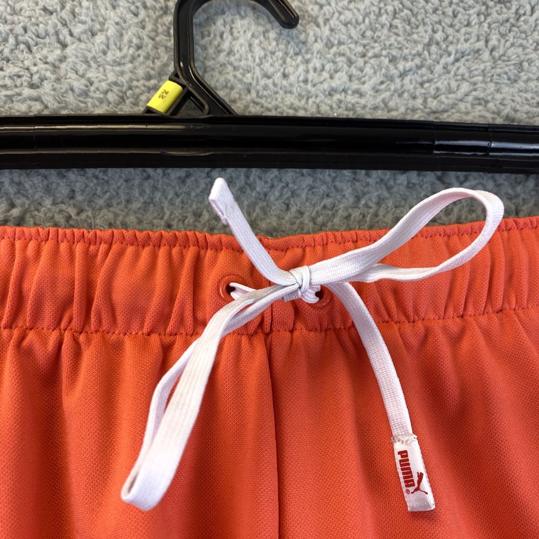 Puma PUMA Womens Athletic Running Shorts Coral Size Medium Regular 55-32 Athletic Gym & Training Running Womens Size 32" / US 10 / IT 46 - 3 Thumbnail