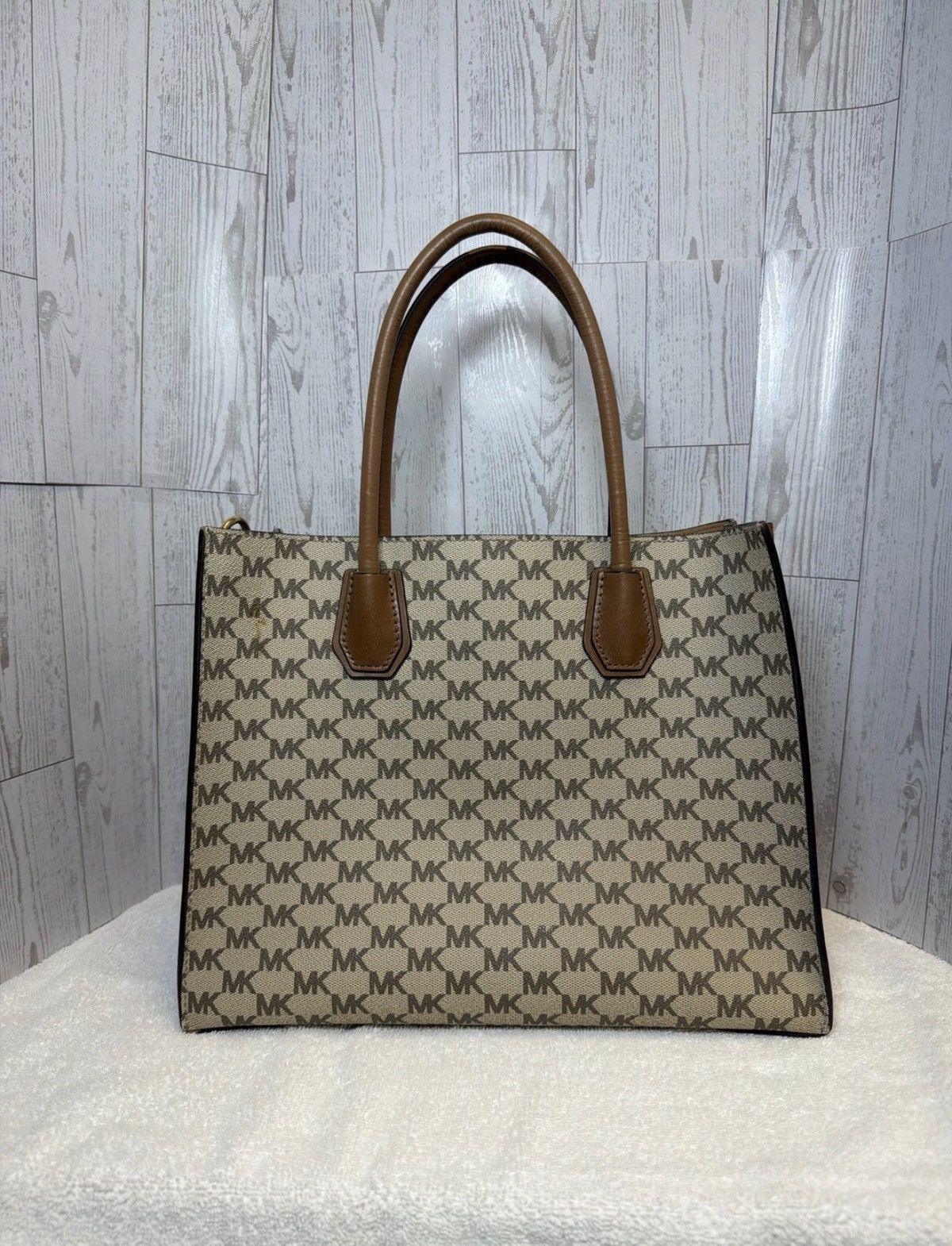 Michael Kors Michael Kors MK Signature Tote Bag –Brown Trim, Shoulder Bag Size ONE SIZE - 6 Thumbnail